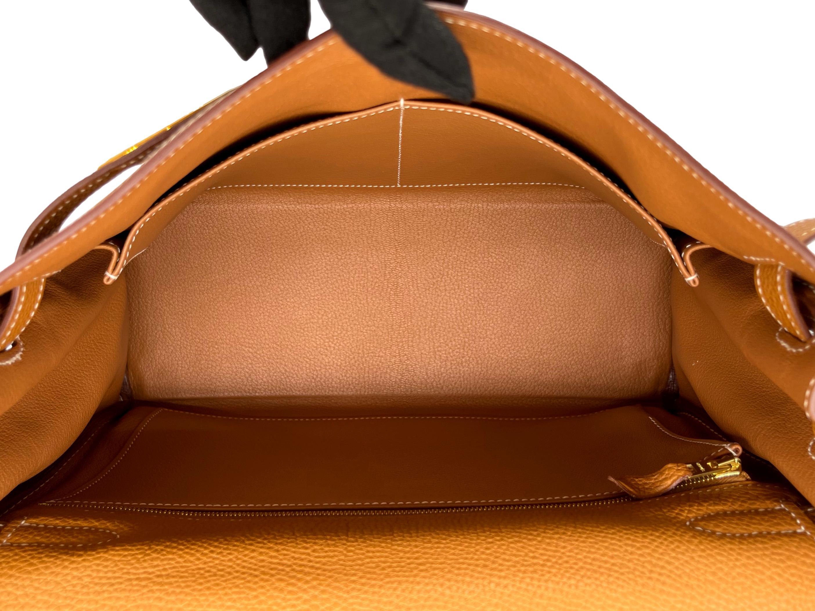 Hermès Natural Clemence Retourne Kelly Handbag with Gold Hardware 32cm, 2007. 13