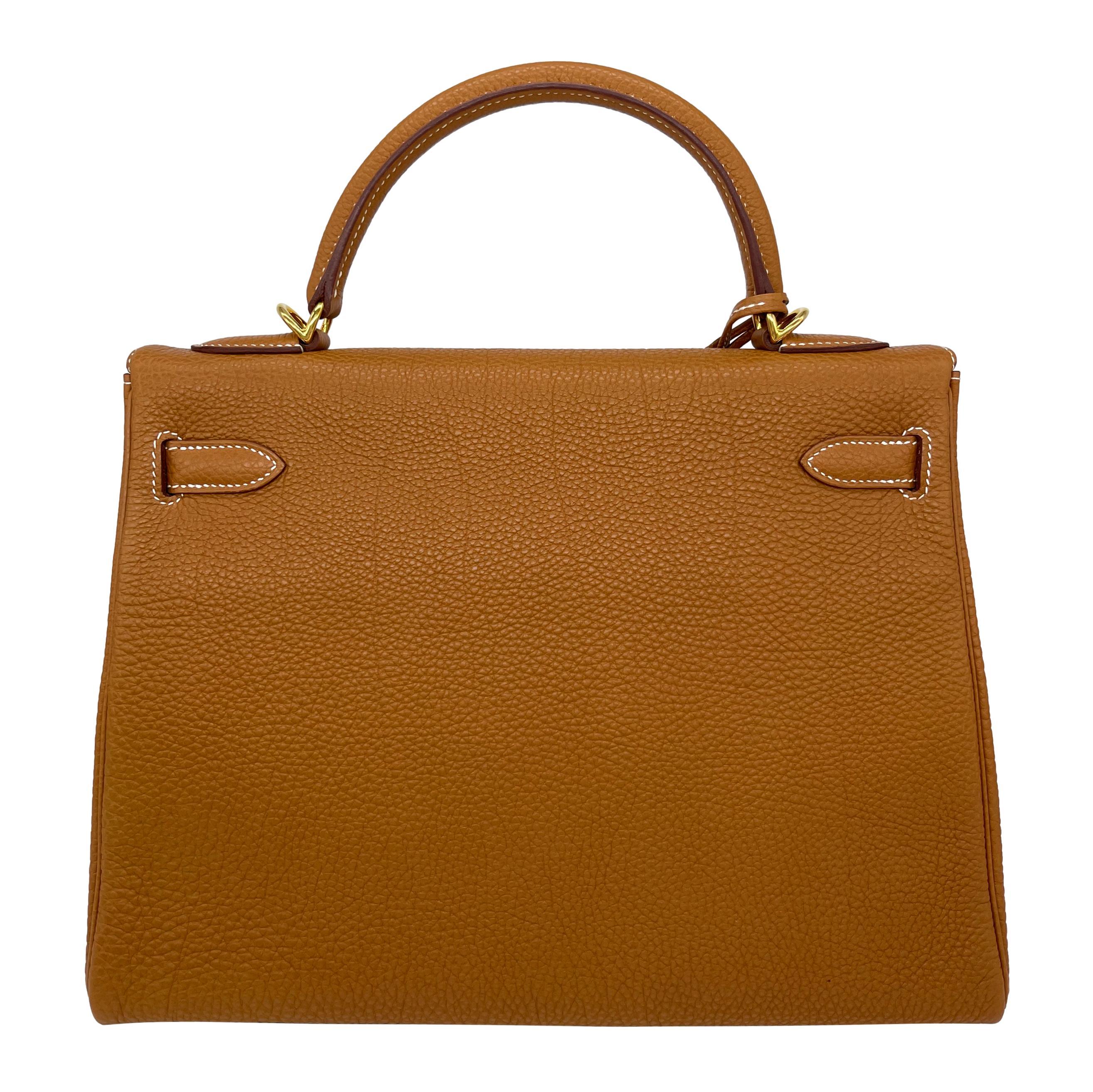 Brown Hermès Natural Clemence Retourne Kelly Handbag with Gold Hardware 32cm, 2007.