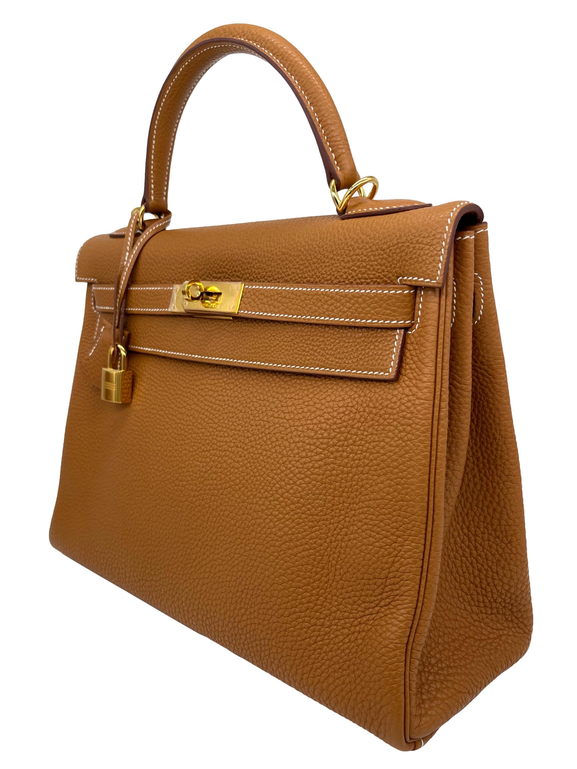 Hermès Natural Clemence Retourne Kelly Handbag with Gold Hardware 32cm, 2007. 1
