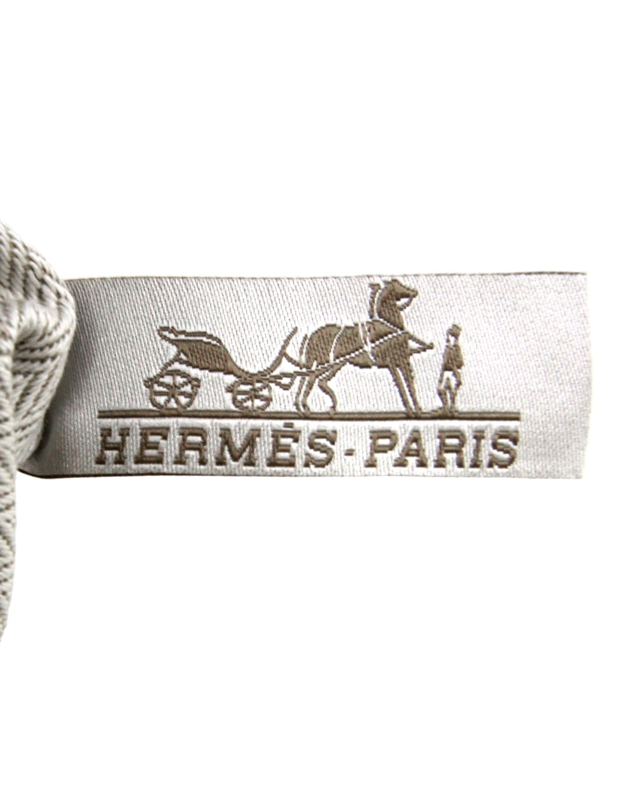Hermès - Sac Barenia Fourbi 25 MM en toile fauve naturelle, inséré dans le sac en vente 3