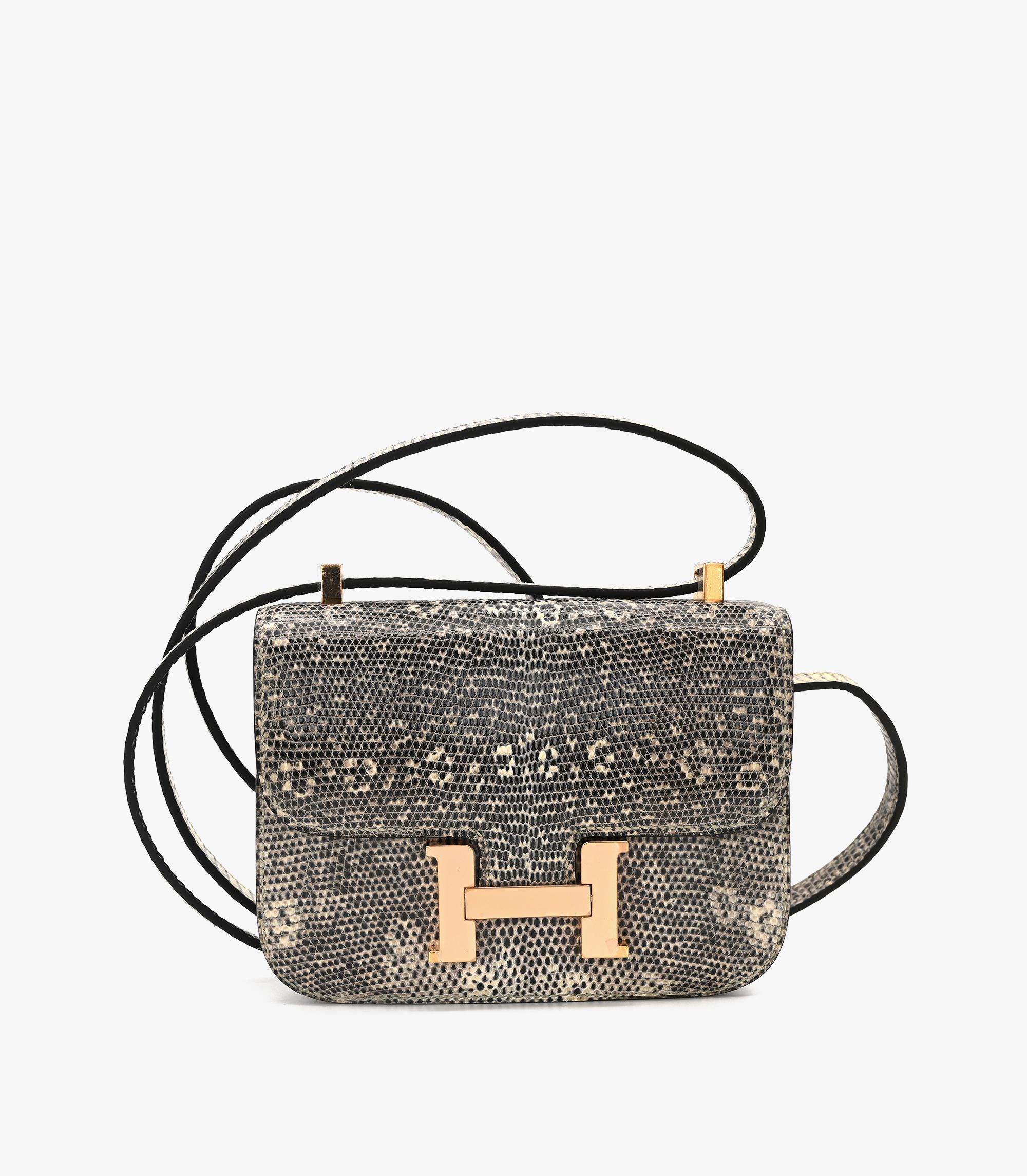 Hermès Natural Ombre Lizard Leather HSS Horizon Special Order Constance 14

Product Details
Xupes Ref: BB012
Brand: Hermès
Model: Constance 14
Type: Shoulder, Crossbody
Serial Number: U
Age: 2022
Accompanied By: Hermès Dust Bag, Box, Protective