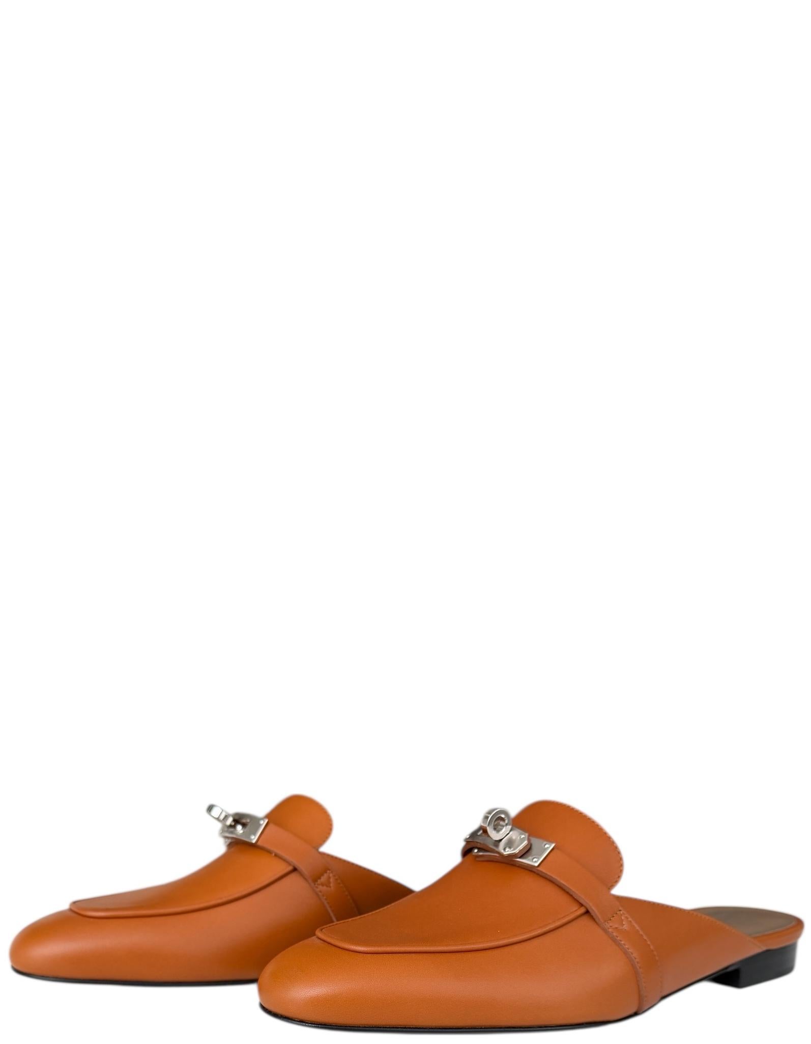 Marrone Hermes Naturel Pelle Oz Mules con Palladium Kelly Buckle sz 39.5 in vendita