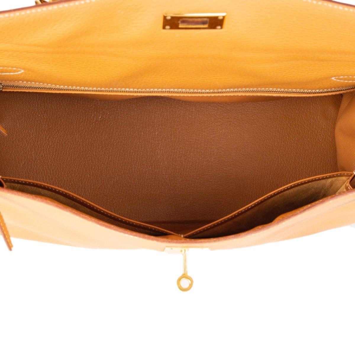 HERMES Naturelle beige Ardennes leather & Gold KELLY II 35 RETOURNER Bag In Excellent Condition In Zürich, CH
