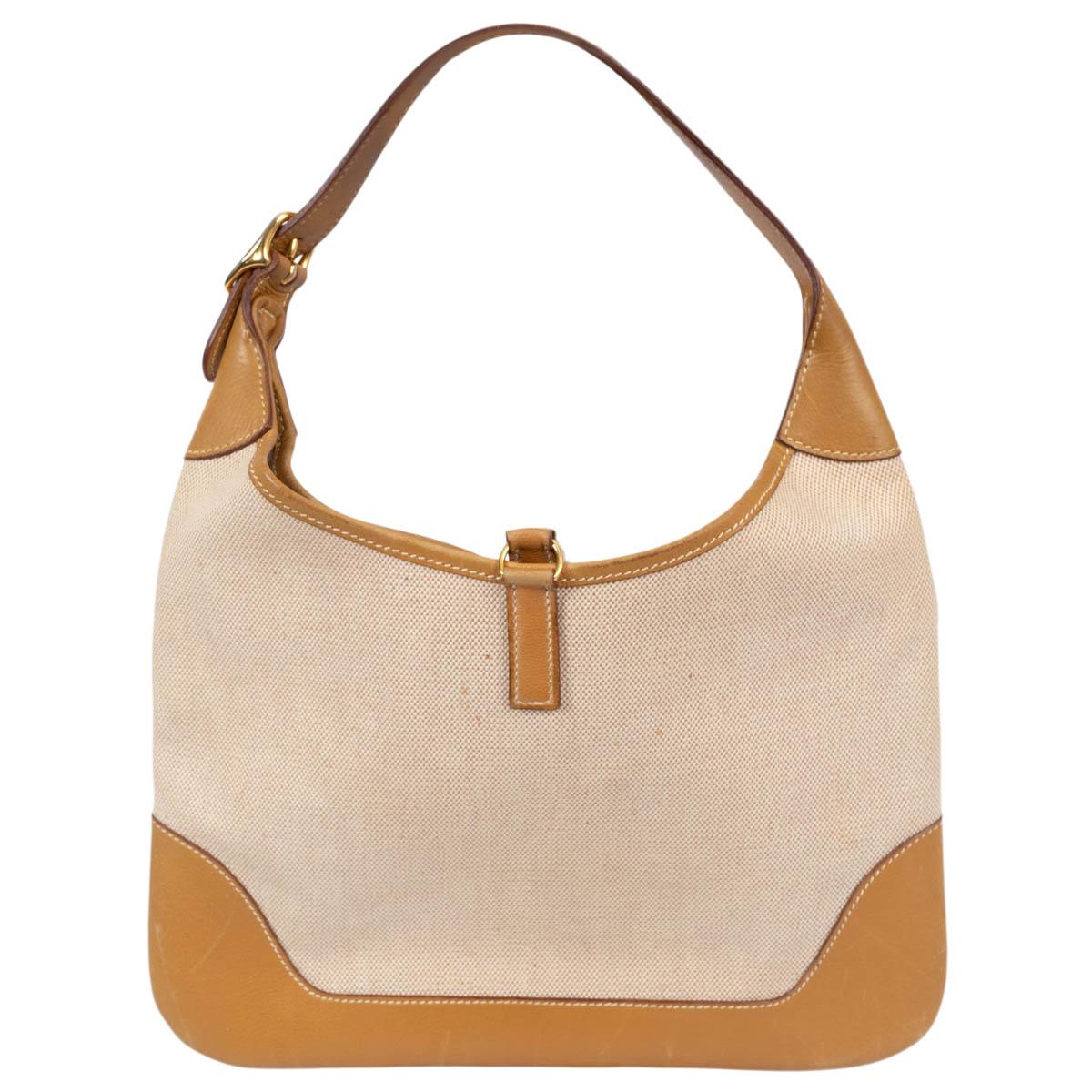 HERMES Naturelle leather & Toile H canvas TRIM 31 Hobo Bag Ghw In Fair Condition For Sale In Zürich, CH