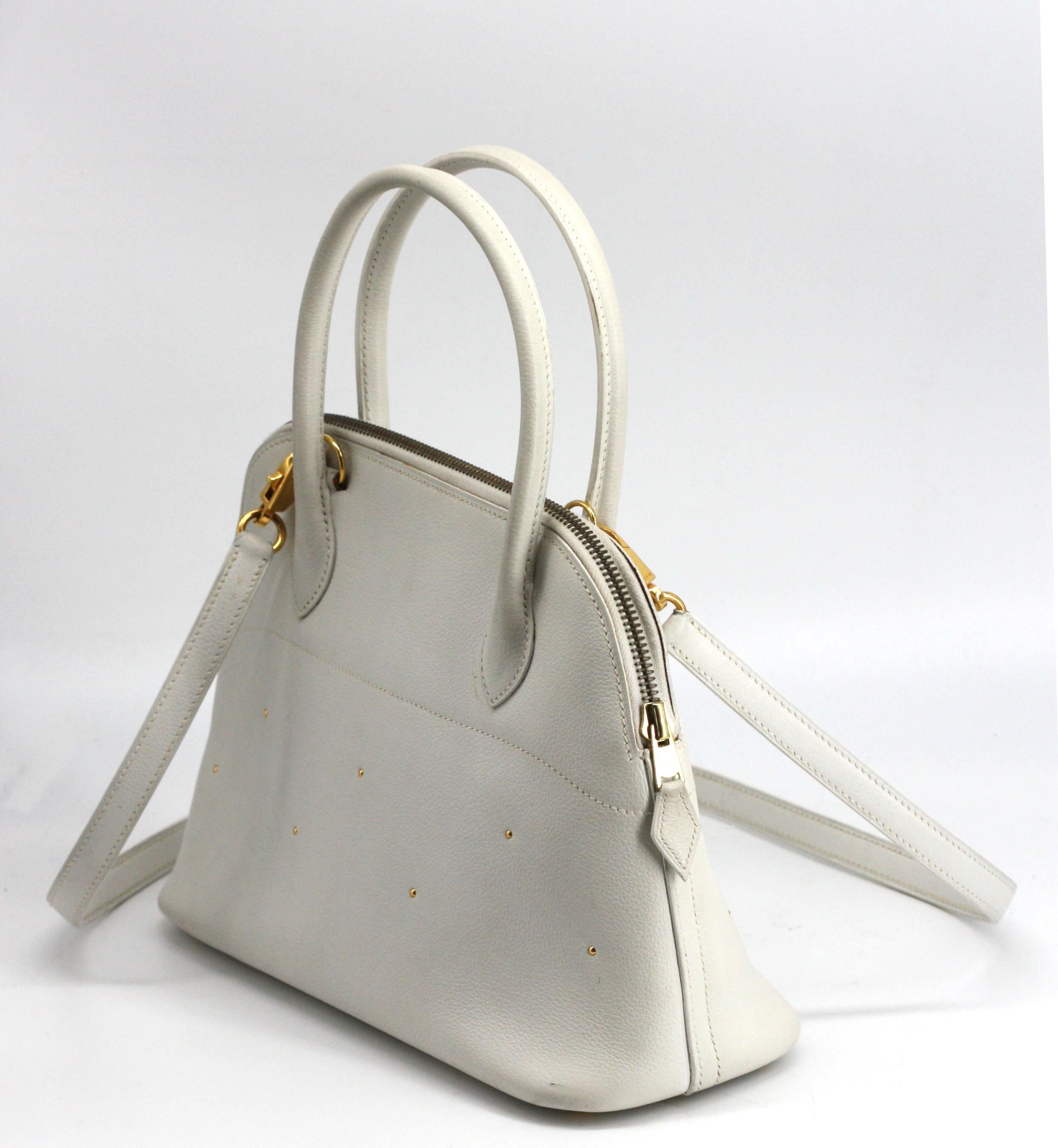 Women's or Men's  Hermes Navaho White Epsom Leather Bolide Handbag For Sale
