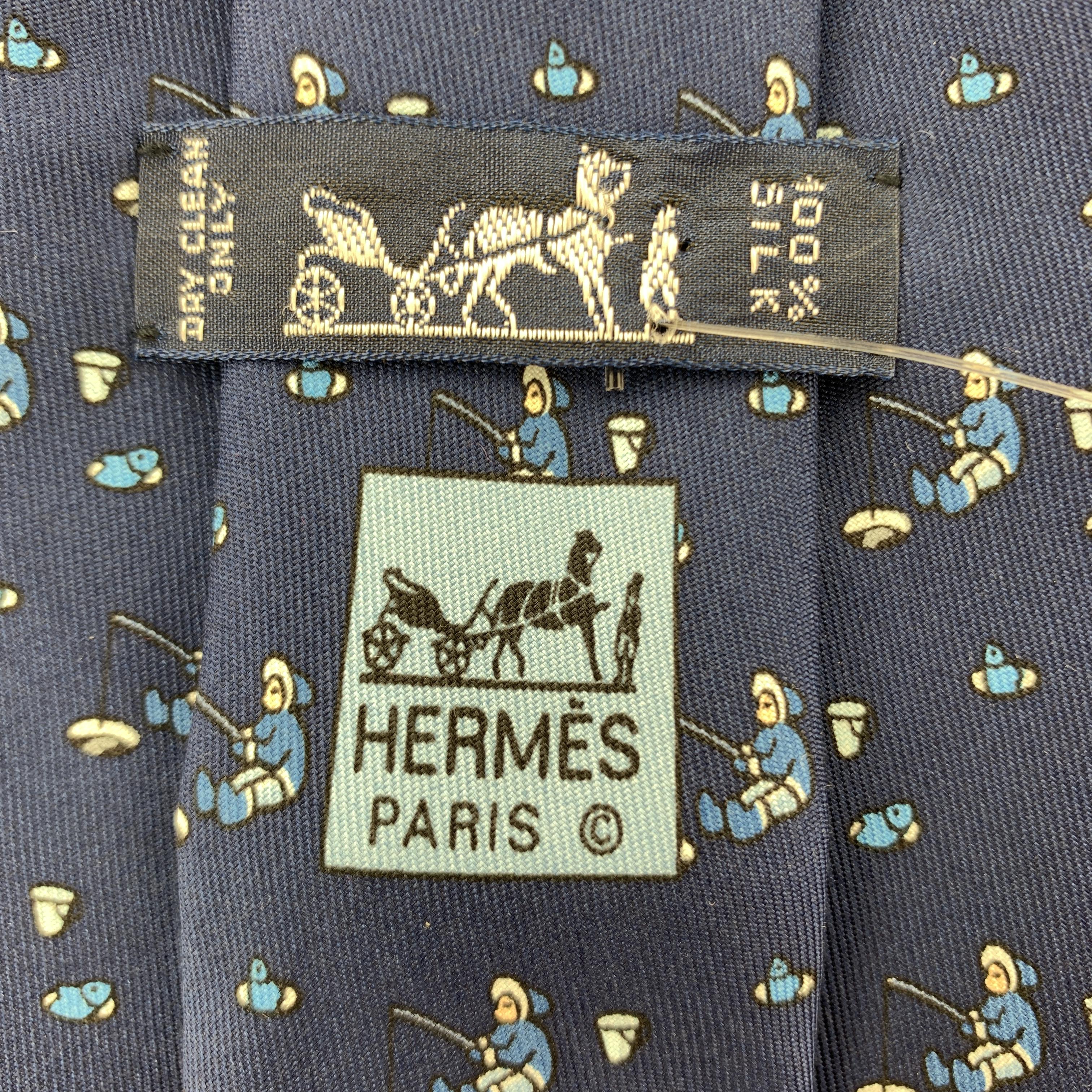 HERMES Navy Arctic Fisherman Print Silk Tie 7933 MA In Excellent Condition In San Francisco, CA