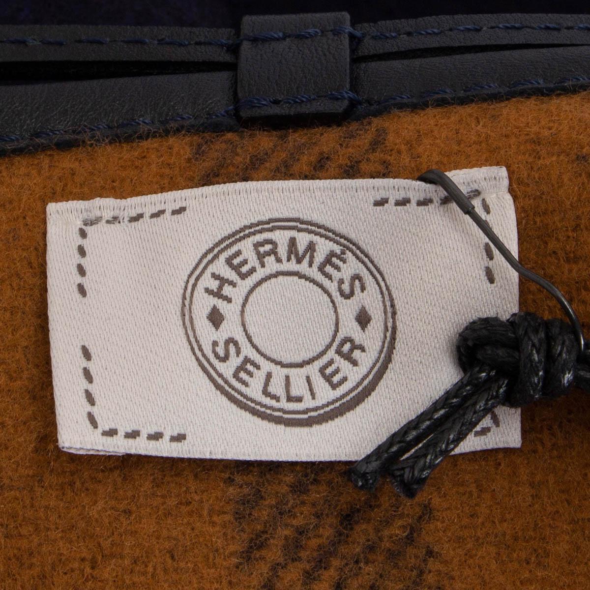 HERMES navy blue & cognac wool 2022 HIGHLANDS REVERSIBLE PONCHO Jacket OS 2