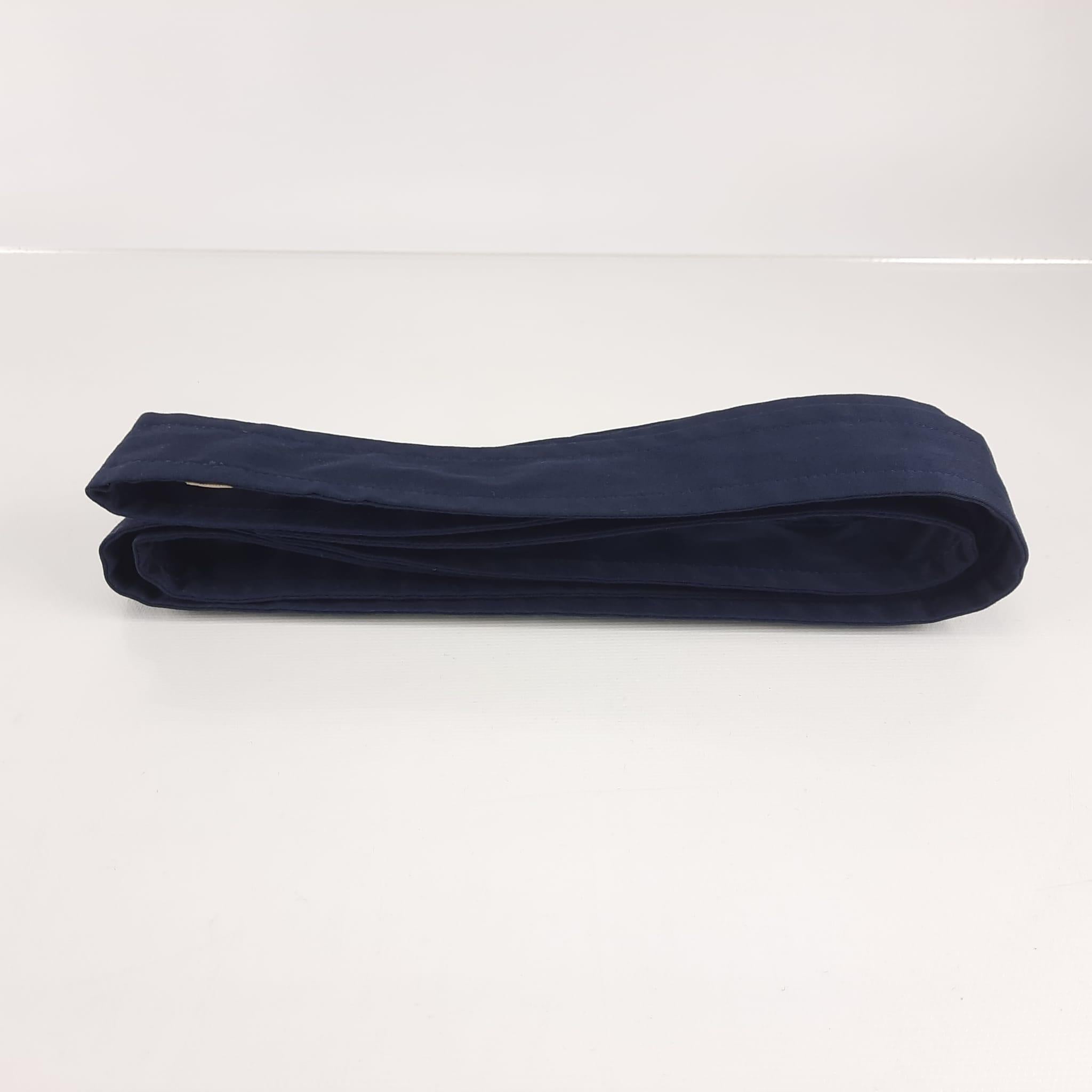 Hermès  Robe chemise d'inspiration bleu marine en coton, taille 42  en vente 1