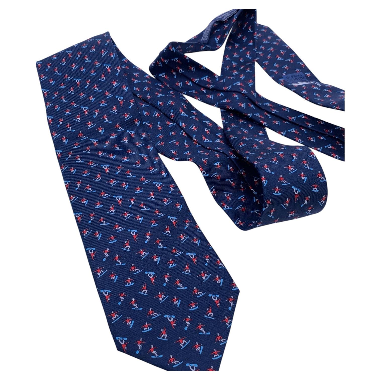 Hermès Navy Blue Graphic Print Silk Twill Men's Tie For Sale