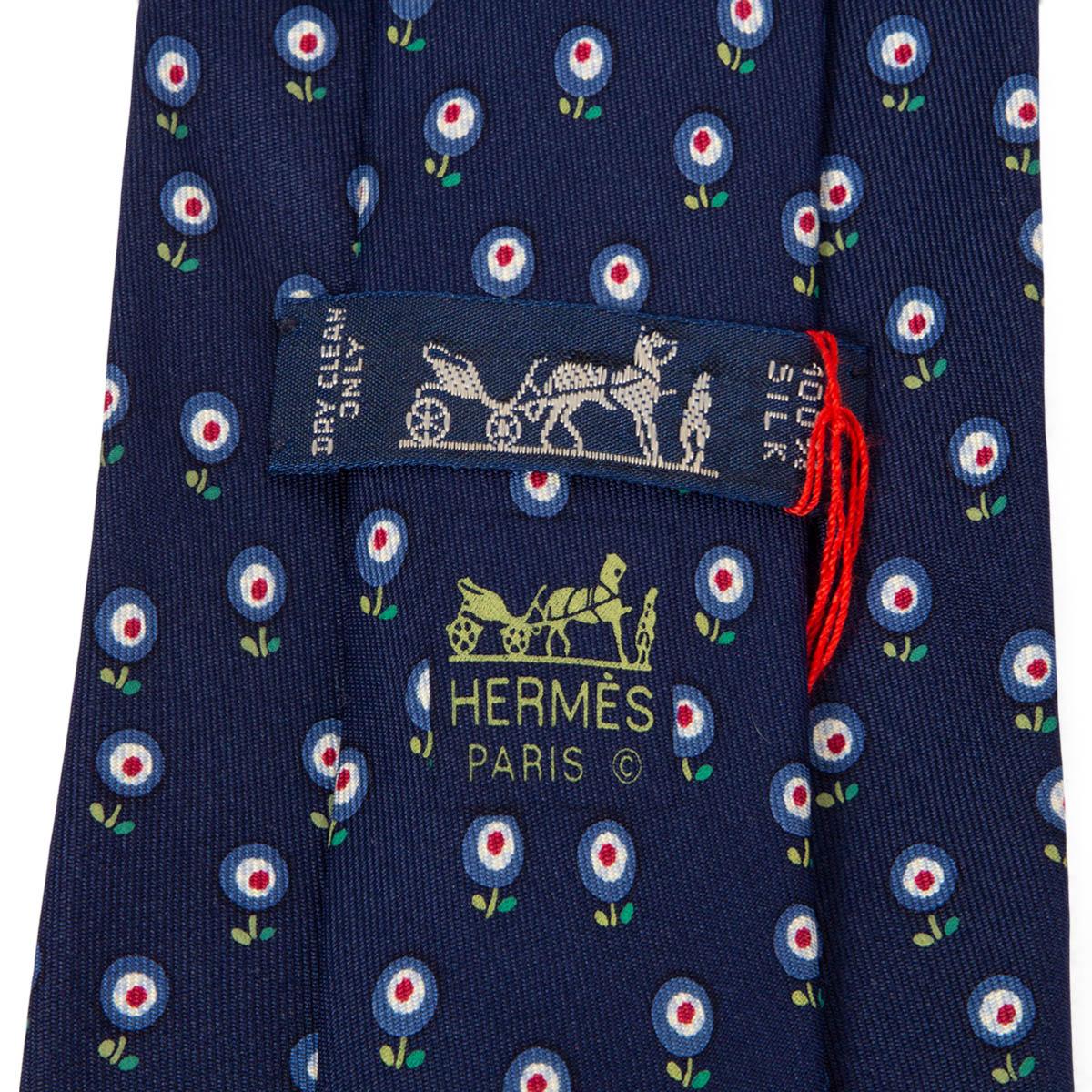 Black HERMES navy blue silk twill 5024 FLORAL Tie For Sale