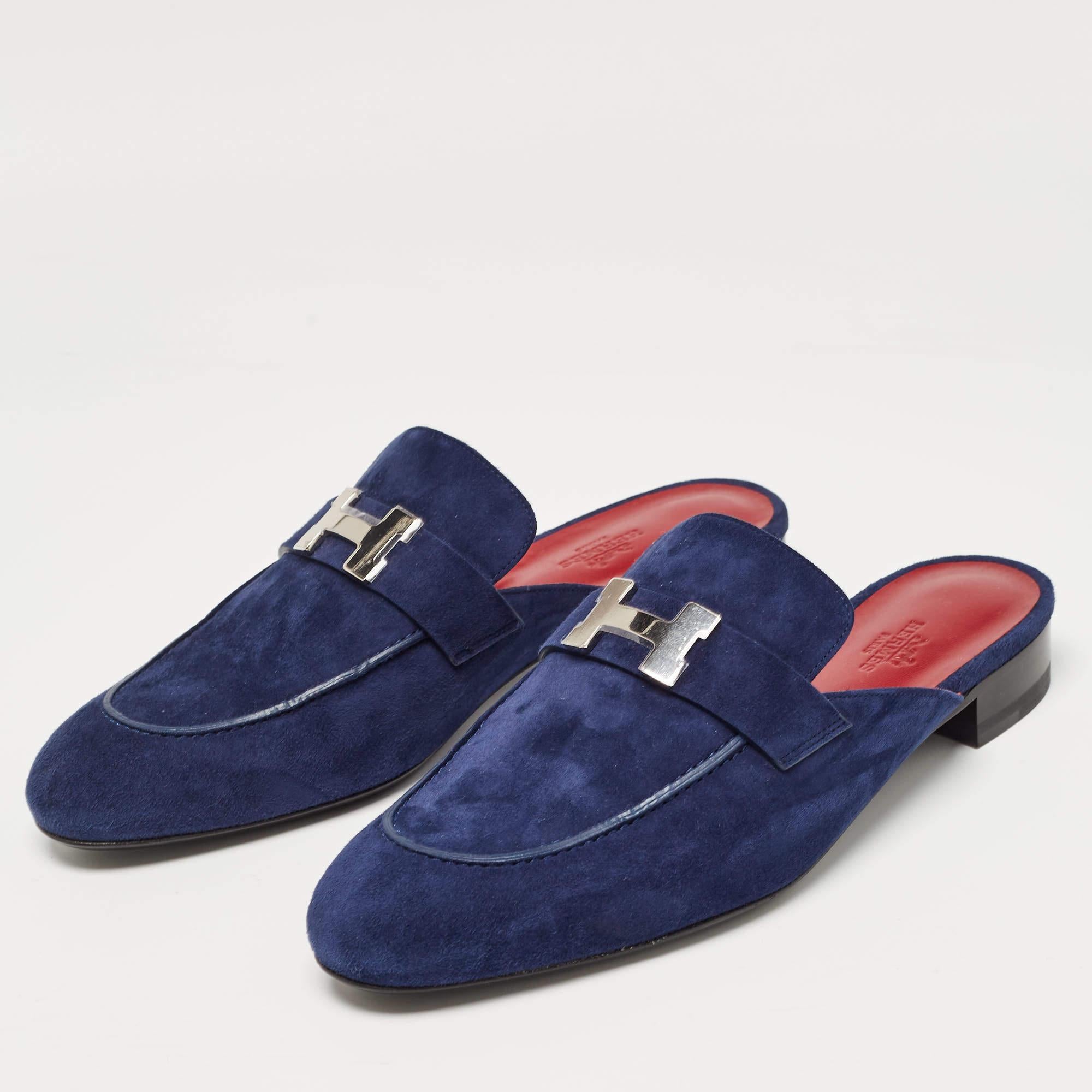 Hermes Marineblau Wildleder Trocadero Mules Größe 39.5 im Zustand „Hervorragend“ im Angebot in Dubai, Al Qouz 2