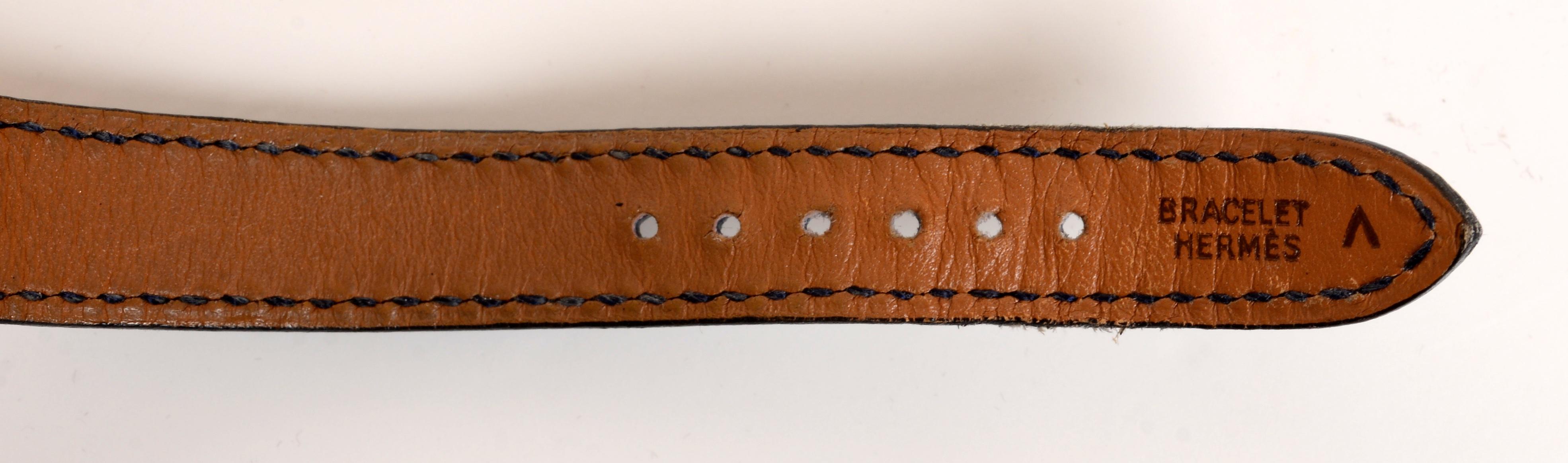 Hermès Navy Crocodile and 18 Karat Gold-Plated Kelly Watchband For Sale 9