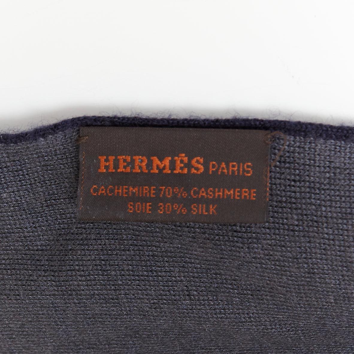 HERMES Marinegrauer Kaschmir-Seiden-Wendeschal mit H-Anagramm, langes Jersey-Tuch im Angebot 3