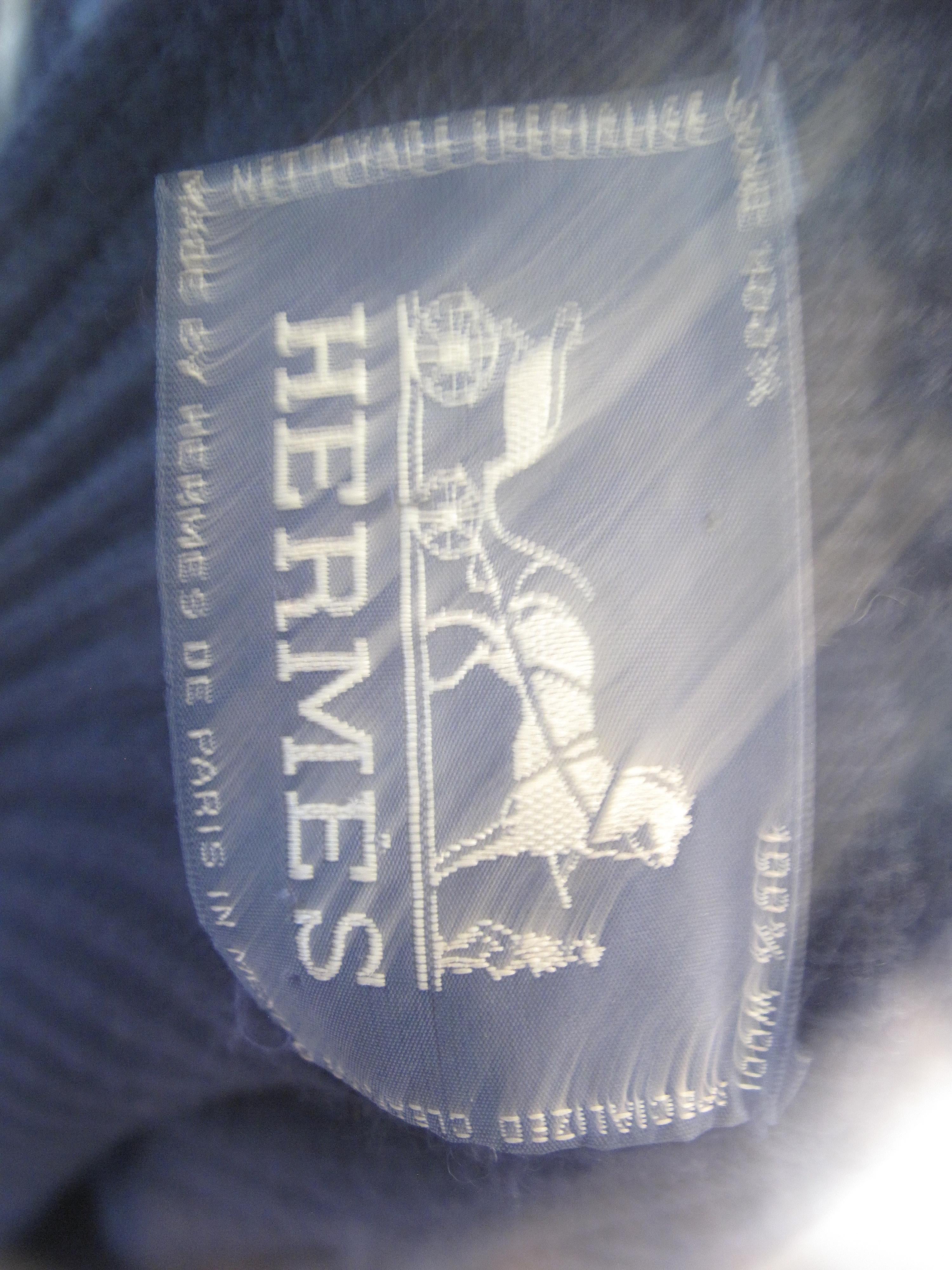 Hermes Navy Knit Cardigan In Good Condition In Austin, TX