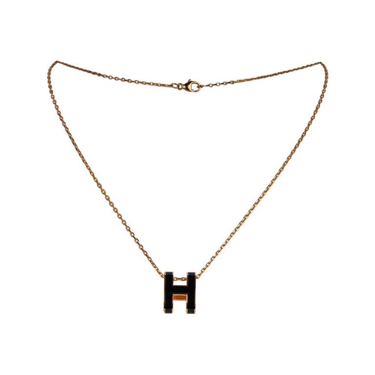 Hermès, collier Pop H Mini en laque noire et or jaune, neuf dans sa boîte  sur 1stDibs