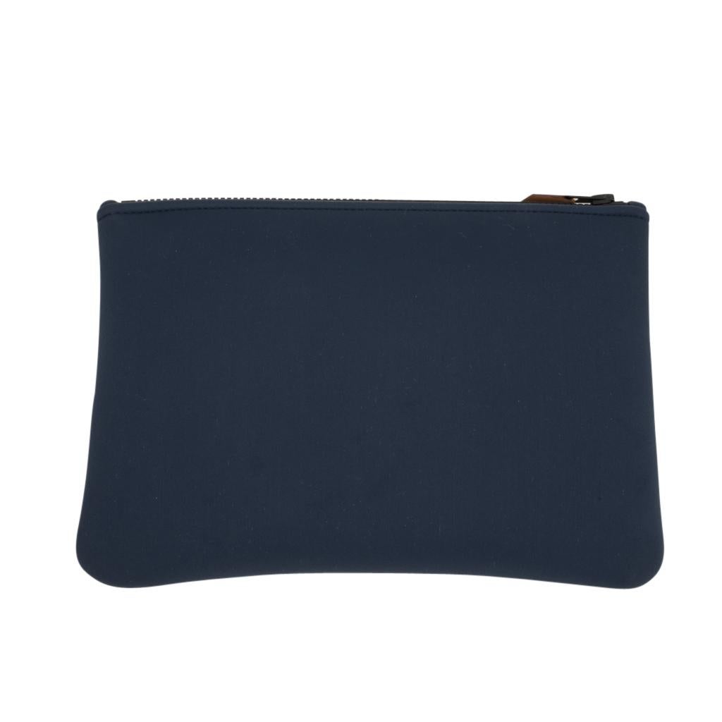 Hermes Neobain Case / Flat Pouch Blue Small New In New Condition In Miami, FL