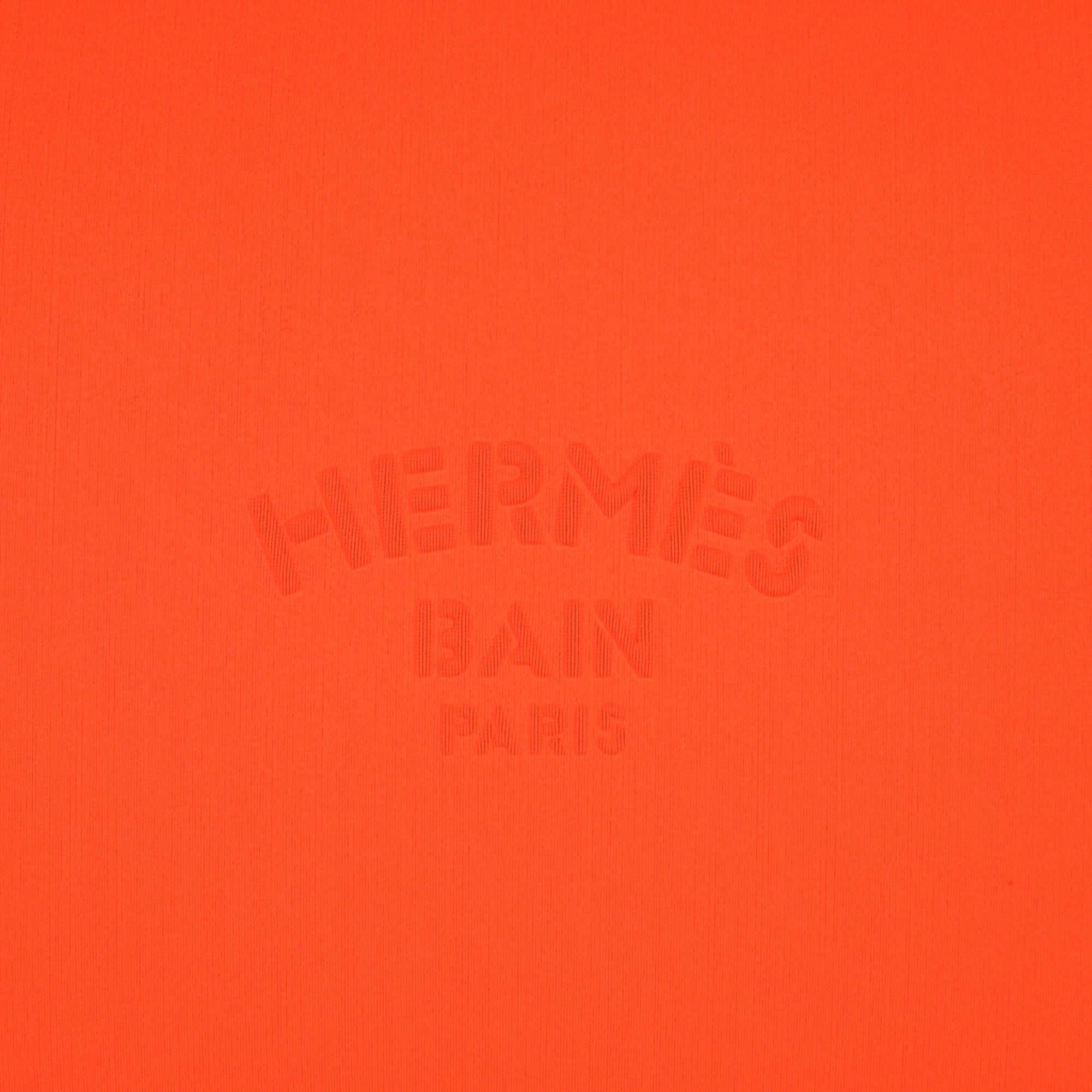 Hermes Neobain Case Neon Orange Small Model In New Condition In Miami, FL