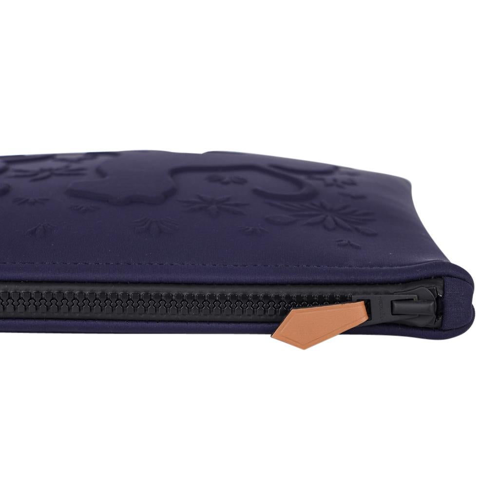 Hermes Neobain Les Leopard Embossed Marine Case  Medium Model In New Condition In Miami, FL