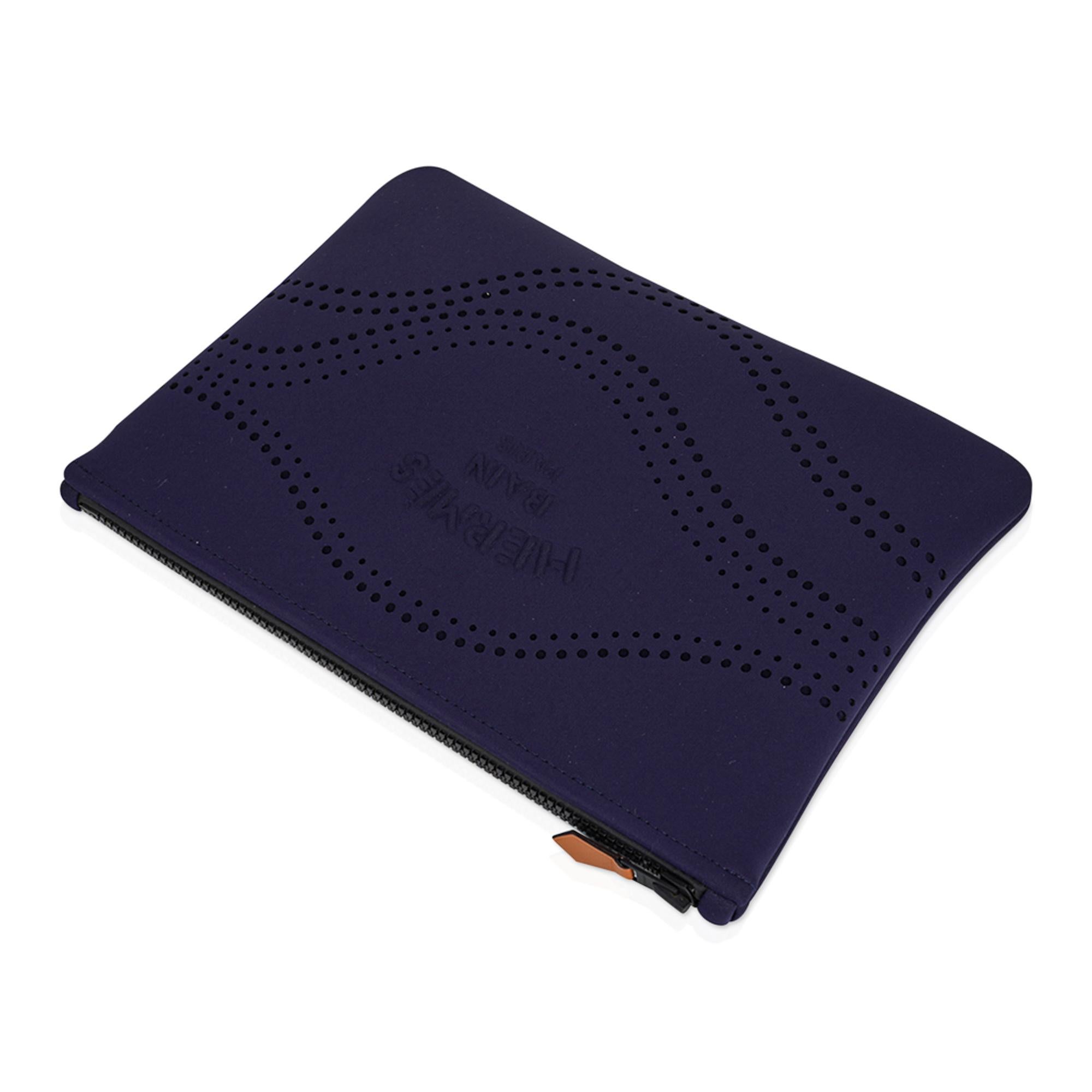 Hermes Neobain Waves Case Marine Small Model im Angebot 1