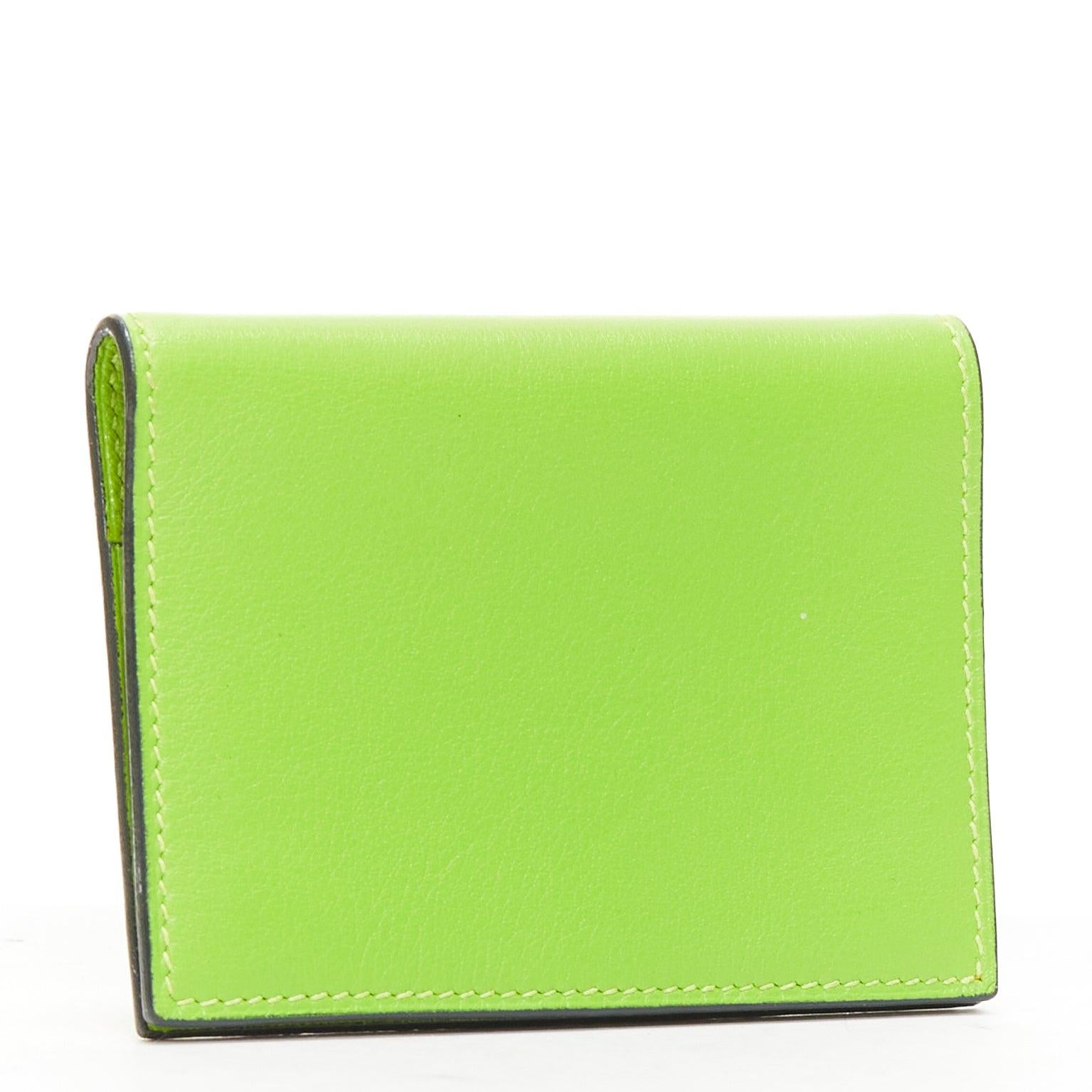 HERMES neon green smooth leather silver hardware bifold cardholder In Excellent Condition For Sale In Hong Kong, NT