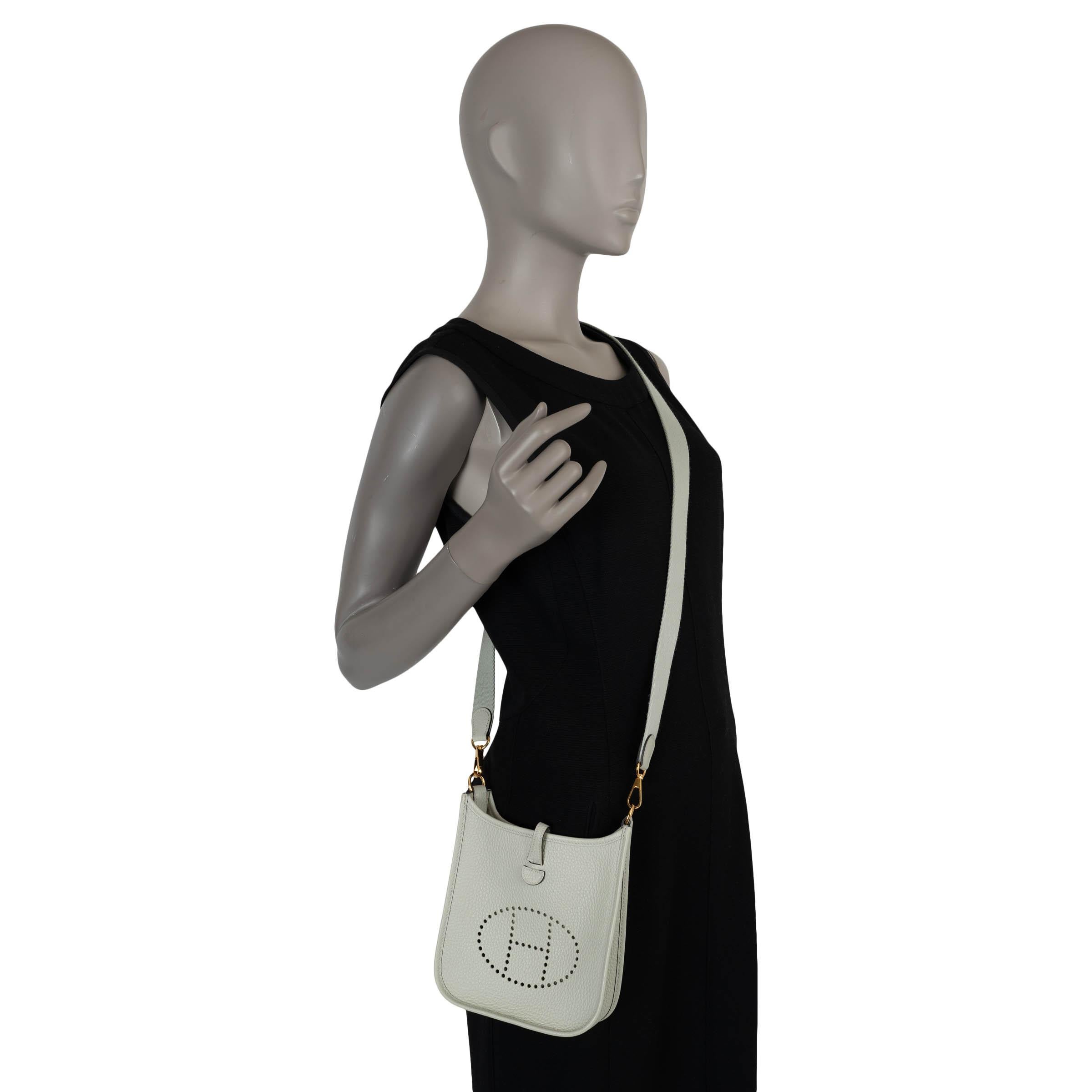 HERMES Neve grey Clemence leather MINI EVELYNE 16 TPM Bag Ghw For Sale 3