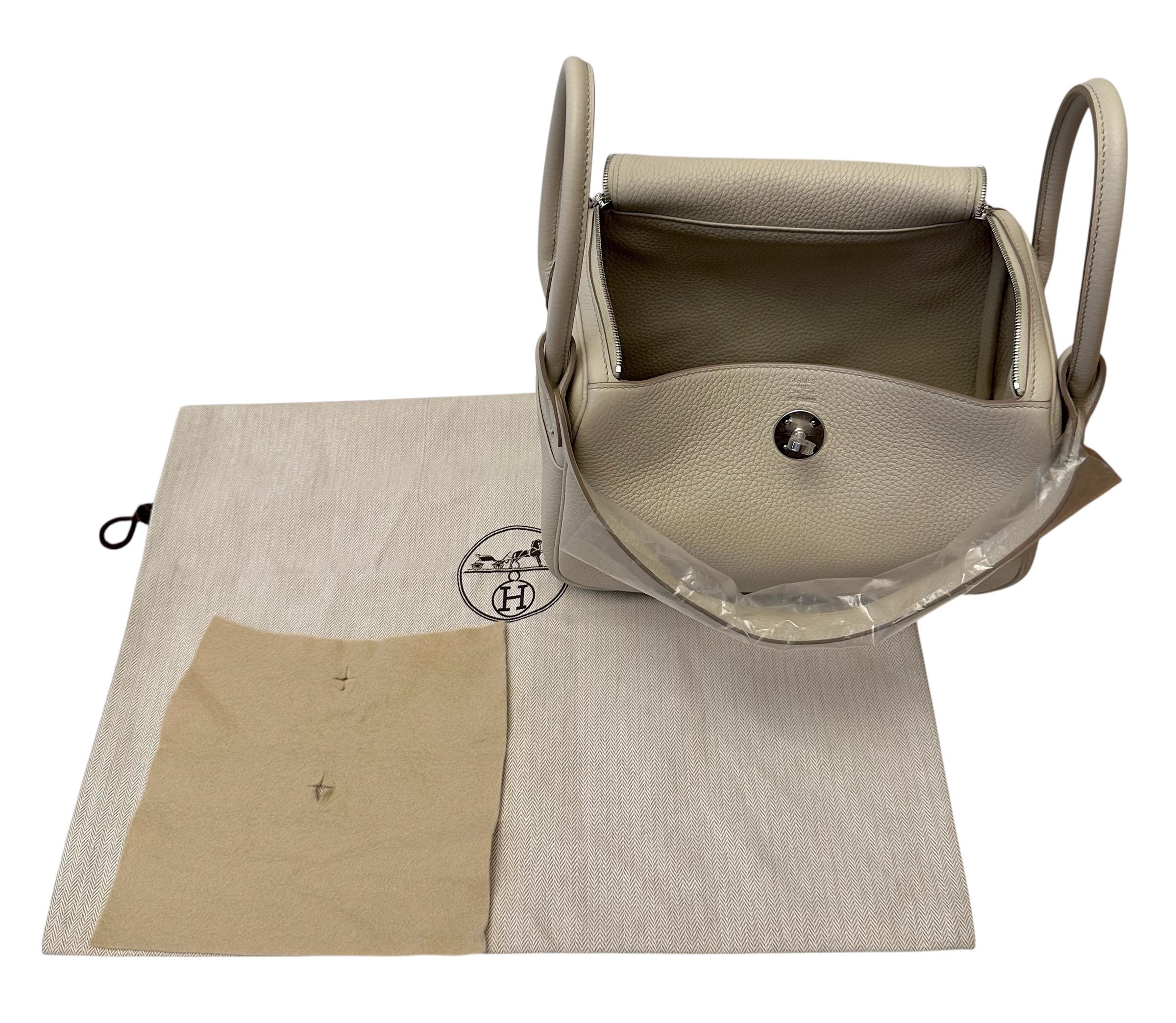 Hermès Sac en cuir Lindy 26 Beton Clemence jamais porté en vente 7