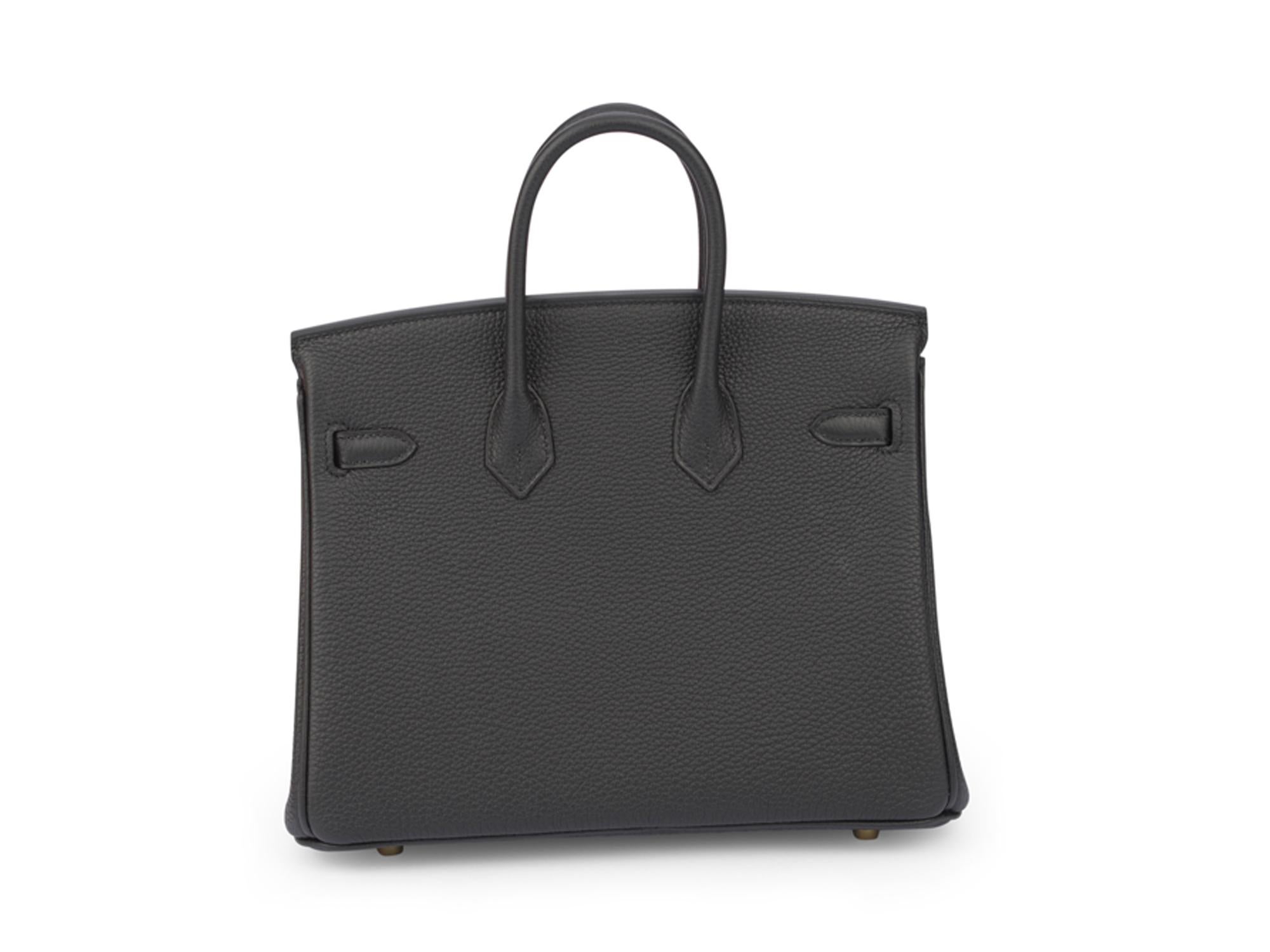 Hermès NEW Birkin 25 Togo Black Gold For Sale 2