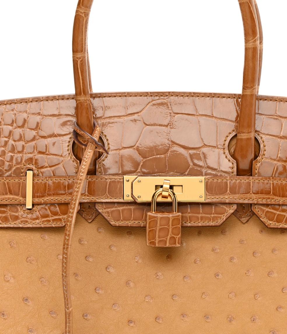 New Condition
From 2021 Collection
Saffron
Ostrich
Alligator
Gold Hardware
Measures 11.5