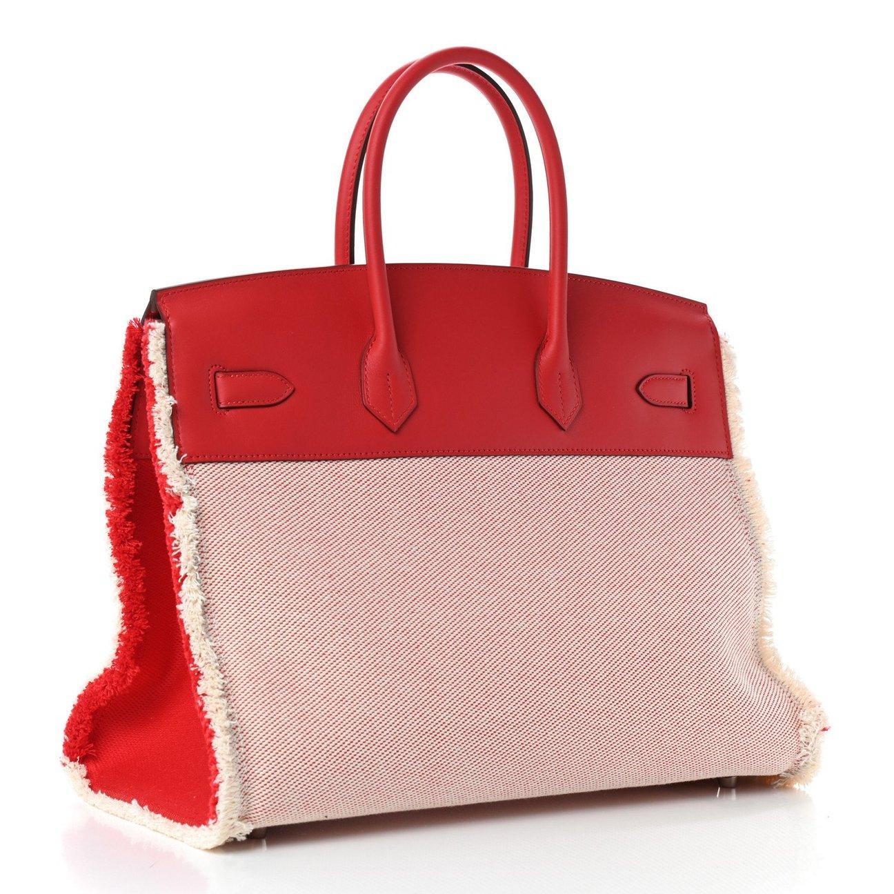 New Condition
From 2021 Collection
Rouge De Coeur Ecru 
Swift Leather
Toile Canvas
Palladium Hardware
Measures 13