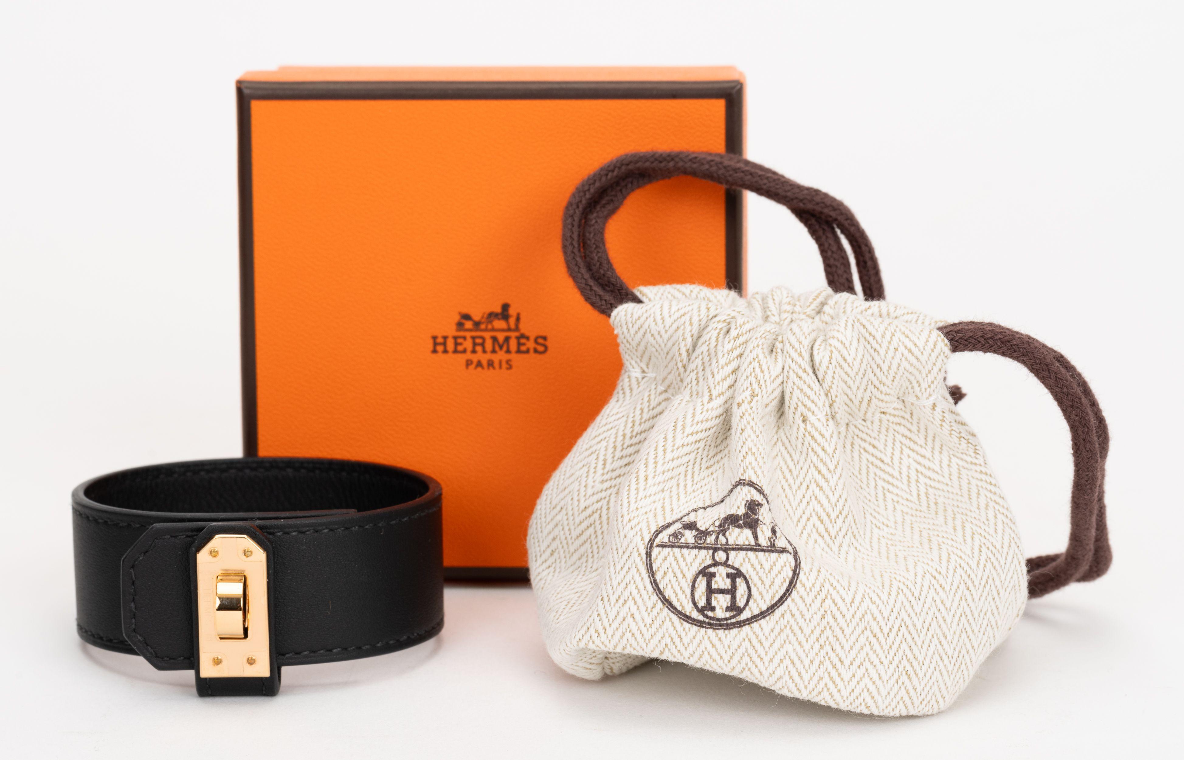 Hermes New Black Kelly Bracciale Twist In condizioni Nuovo in vendita a West Hollywood, CA