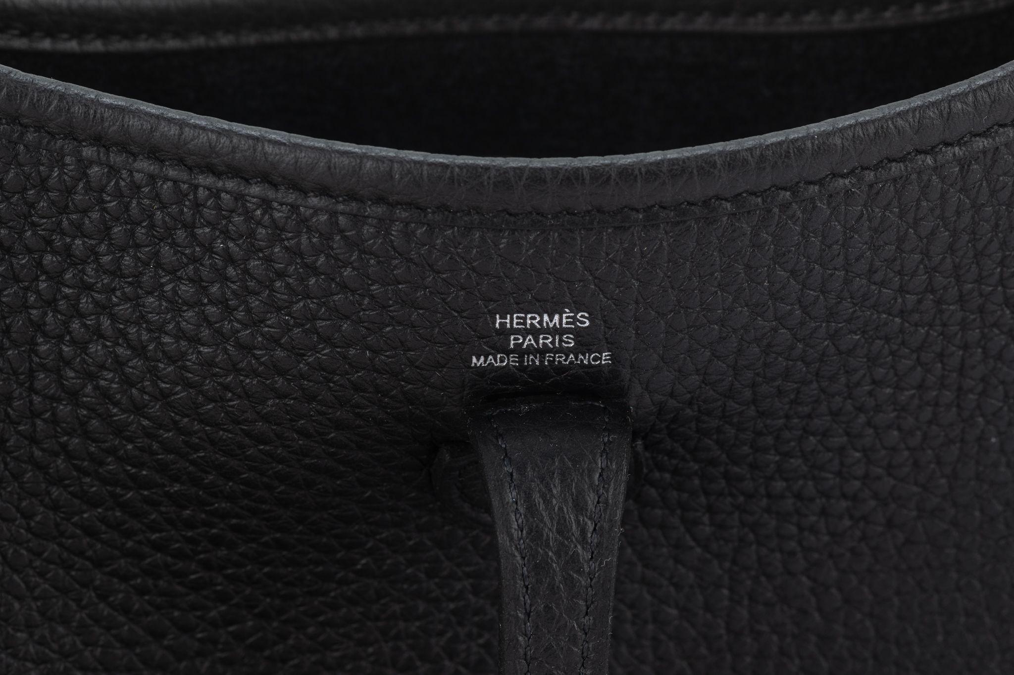 Hermès New Black Mini Evelyne Clemence For Sale 5