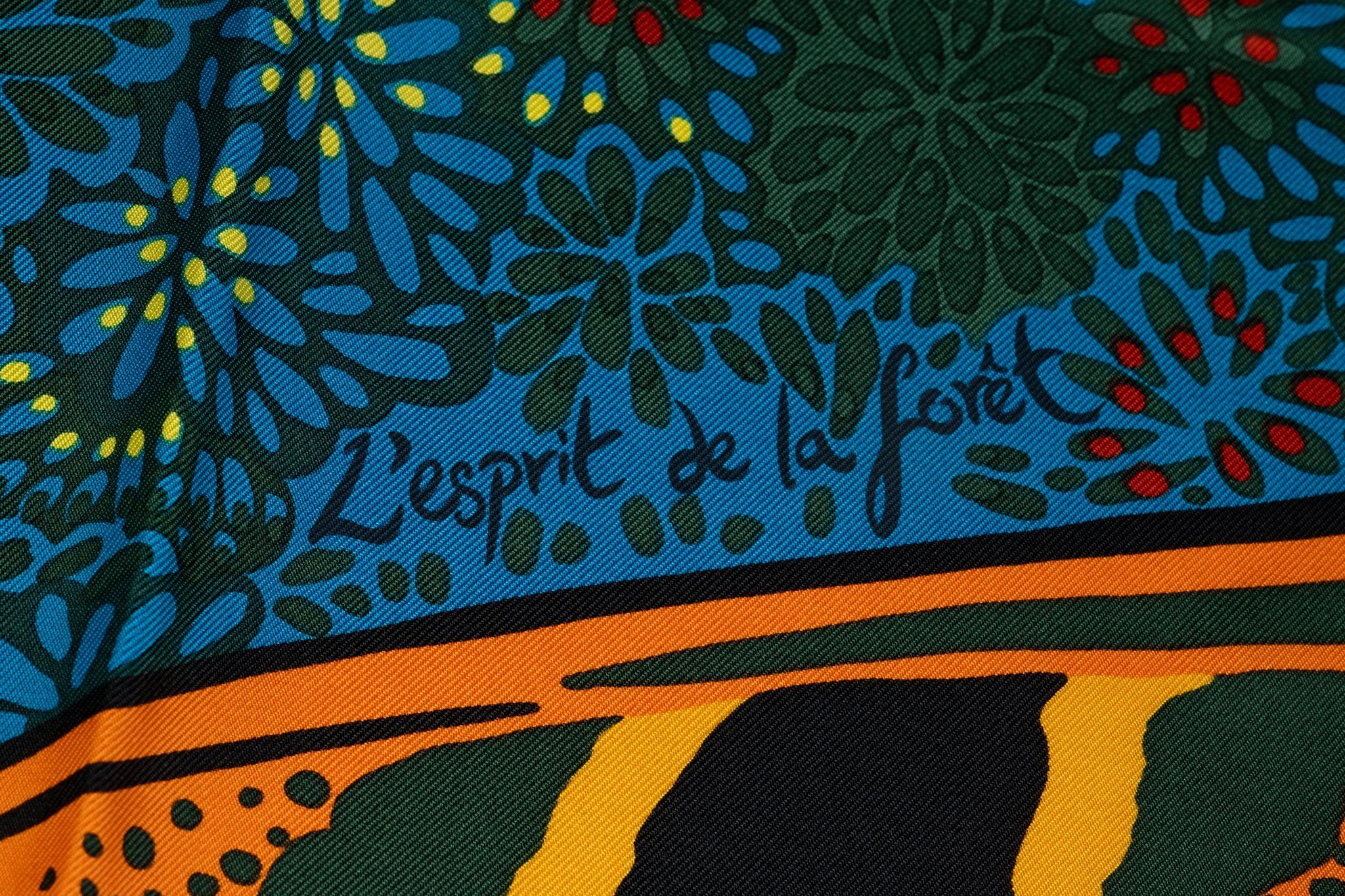 Hermès New Esprit de La Foret Silk Scarf en venta 1