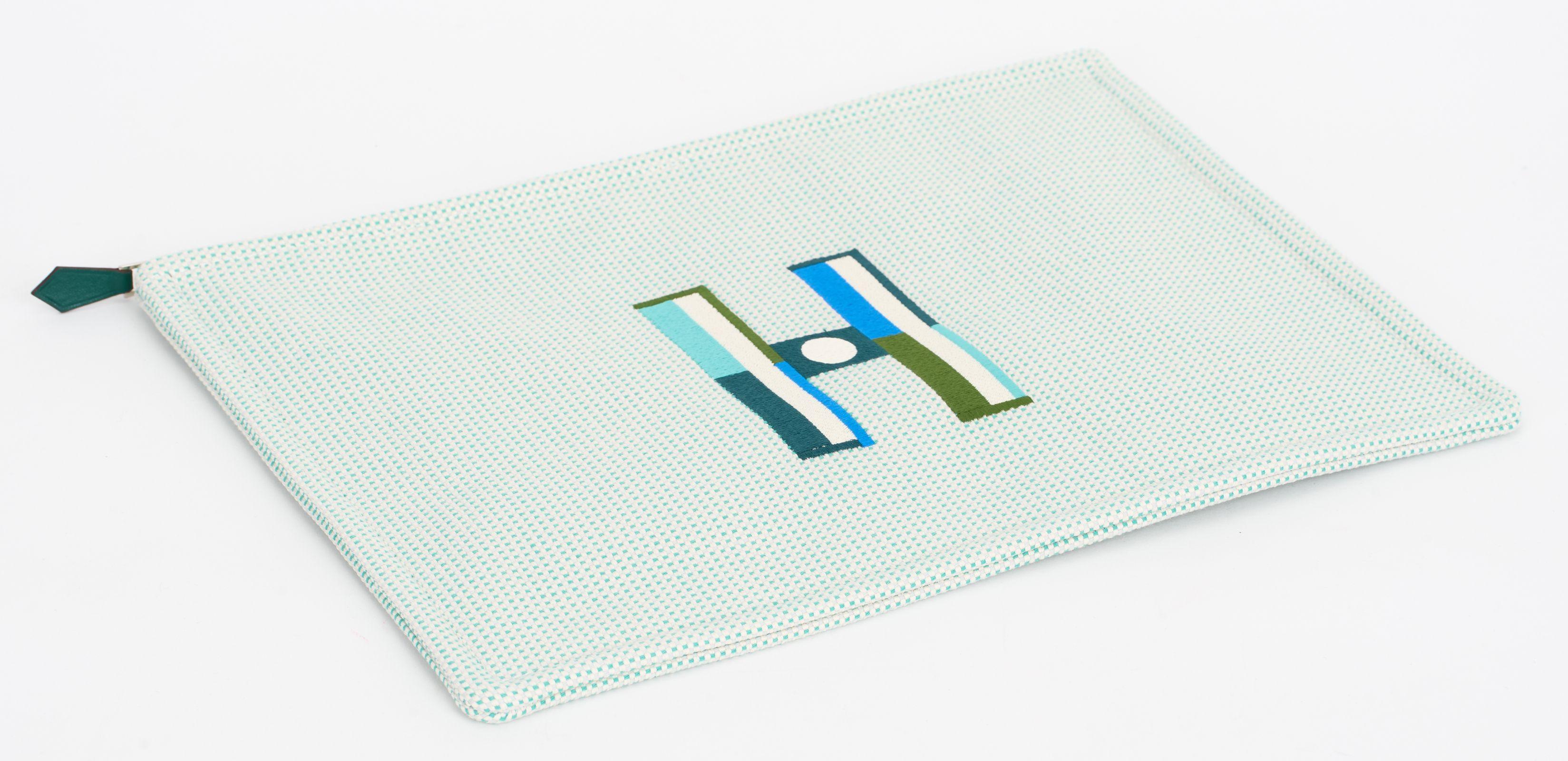 Hermès New Faubourg Unisex Etui Groß im Zustand „Neu“ im Angebot in West Hollywood, CA