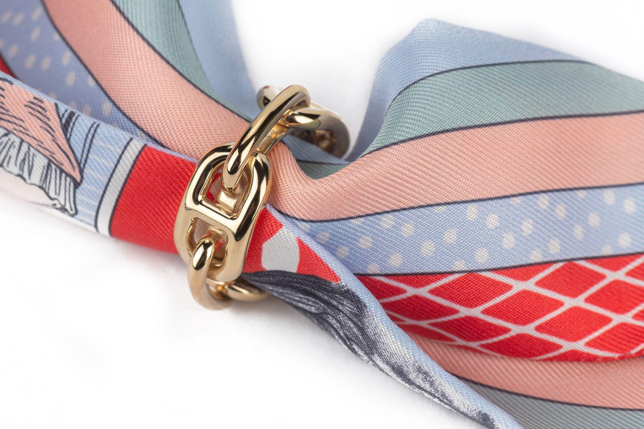 Hermès New Gold Chain d'Ancre Scarf Ring For Sale 3