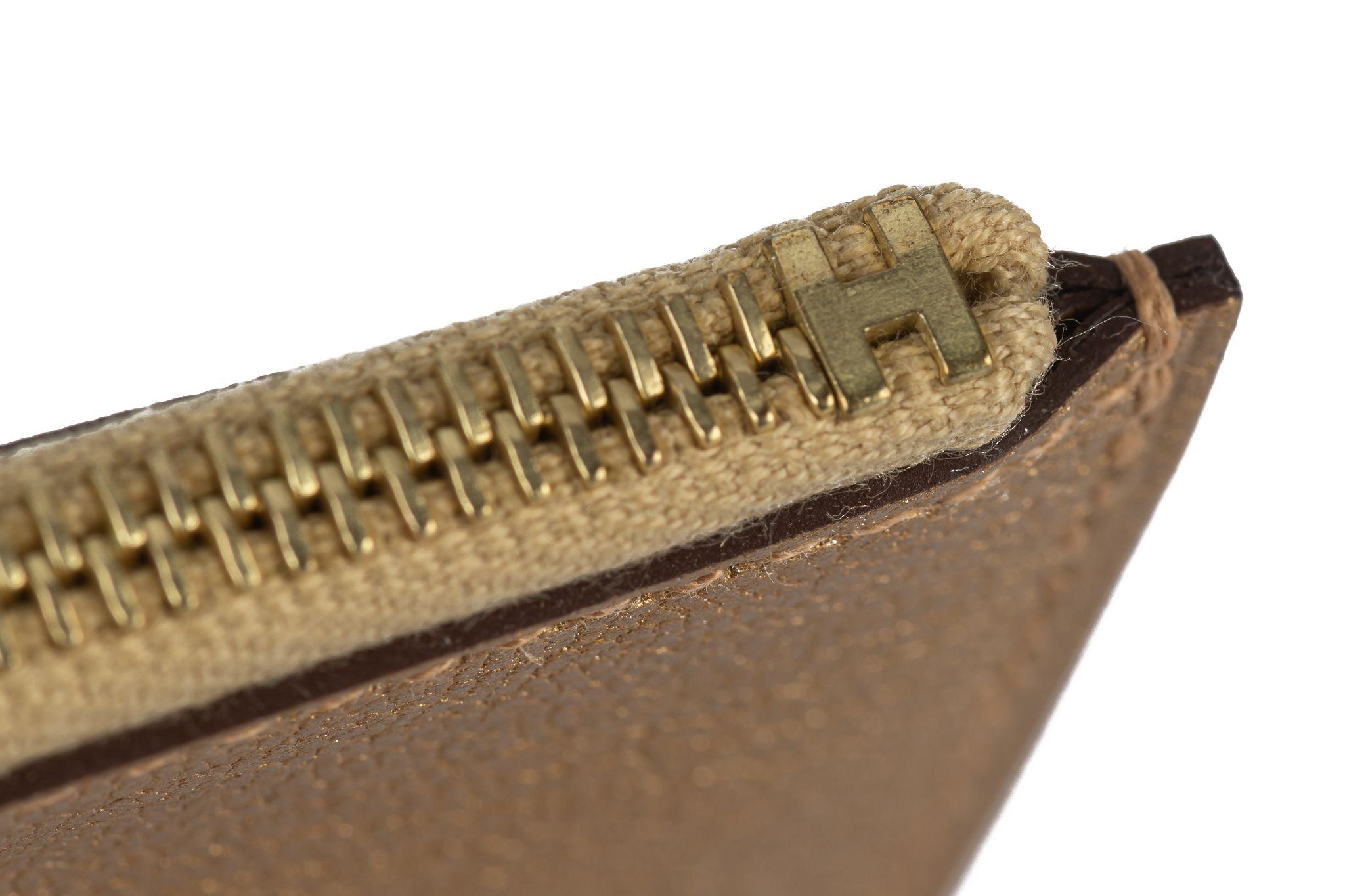Portafoglio Hermès New Gold Costance Slim in vendita 5