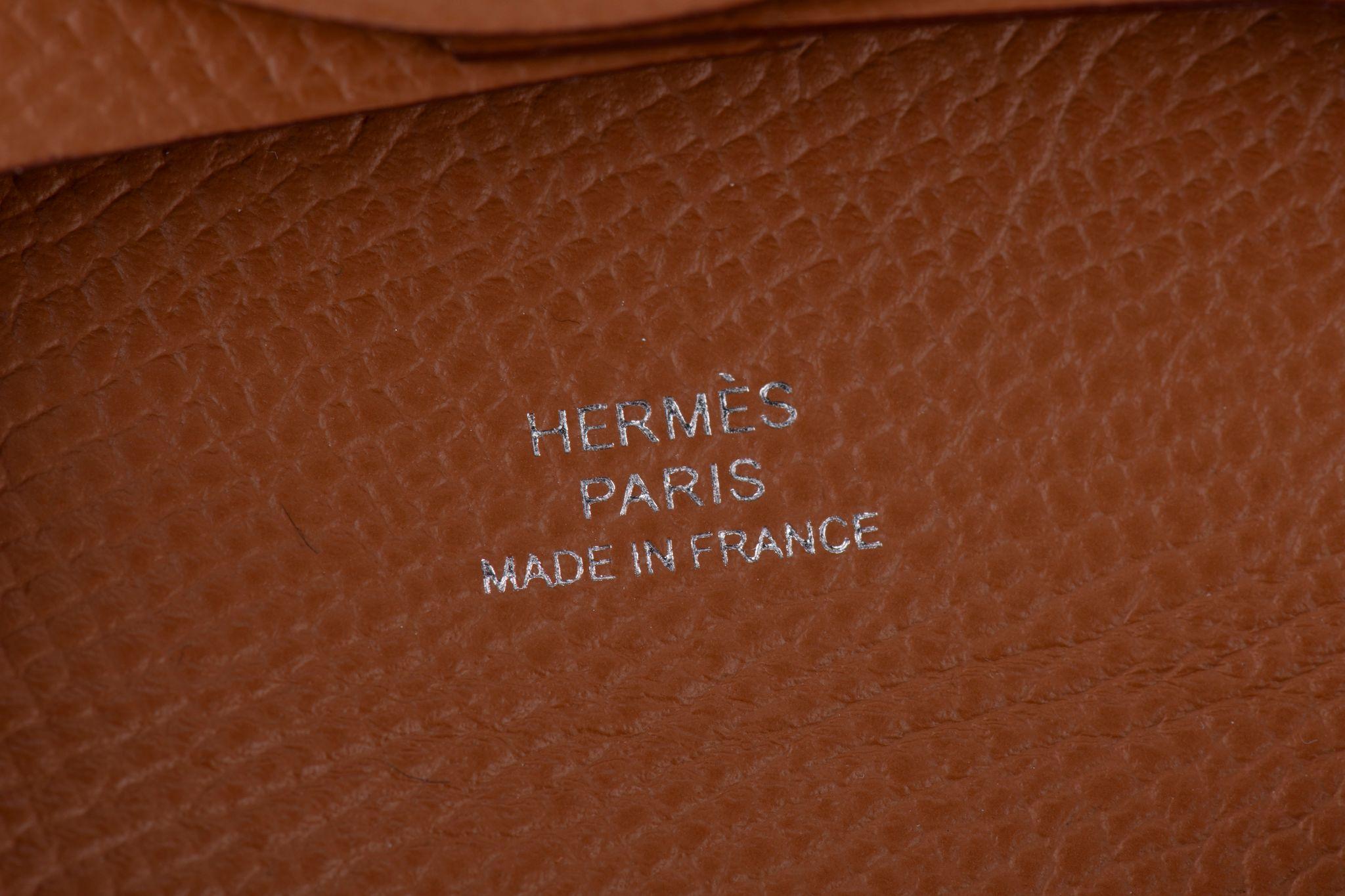 Hermès New Gold Epsom Coin Case en vente 3
