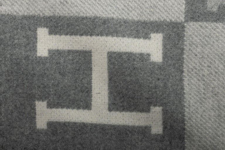 Hermès New Grey Avalon Blanket For Sale at 1stDibs