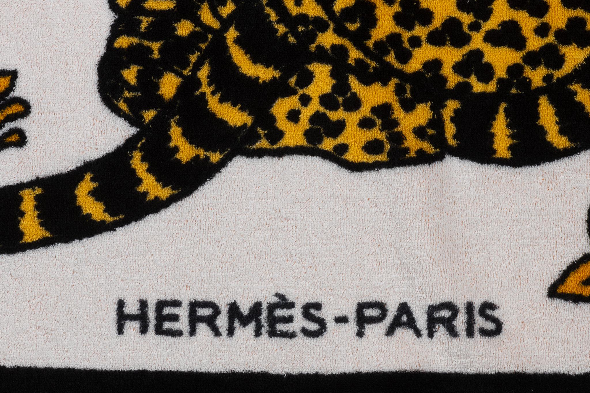 Women's or Men's Hermès New Guepards Beach Towel For Sale