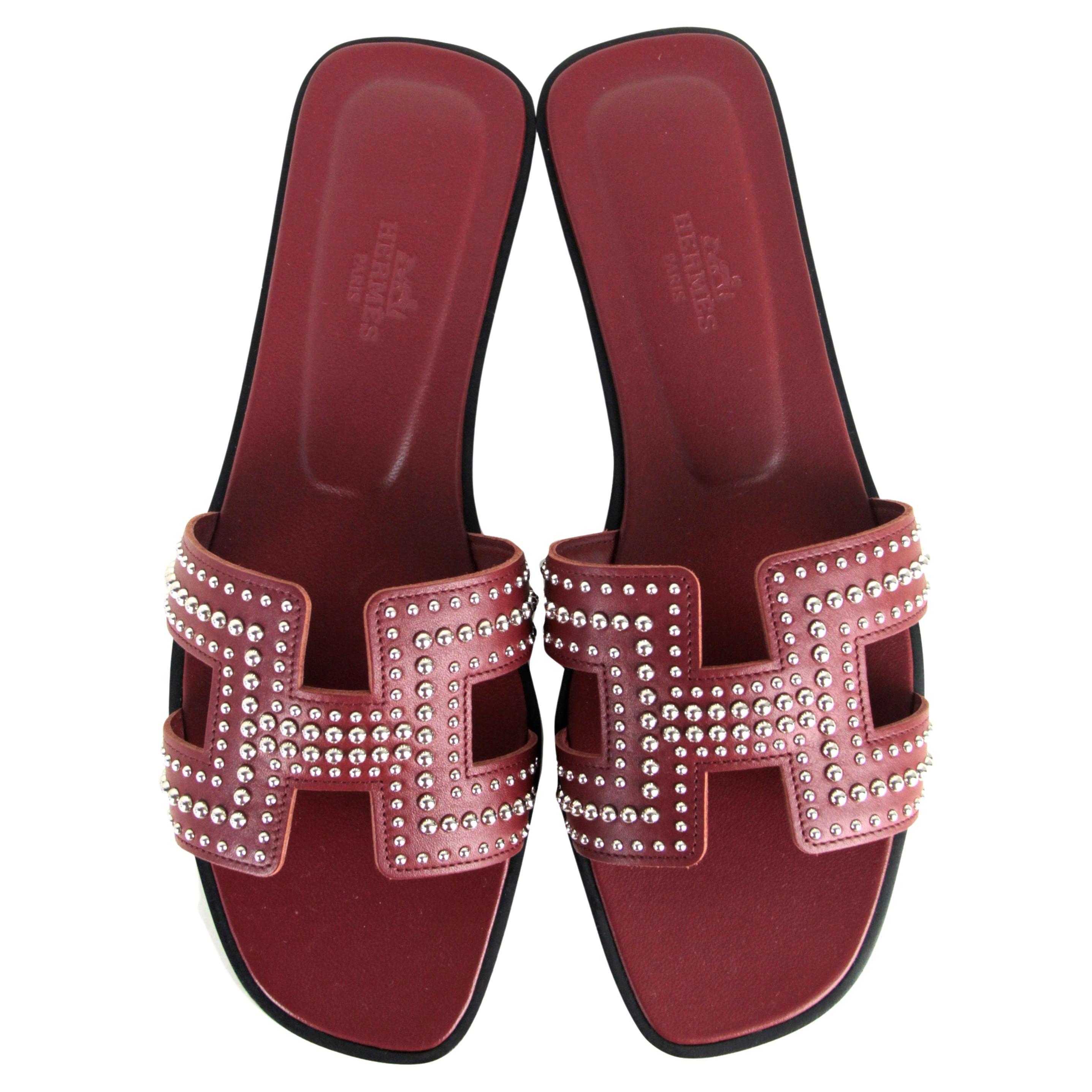 Hermes NEW IN BOX Rouge Tomette Oran Studs Slide Sandals sz 37.5