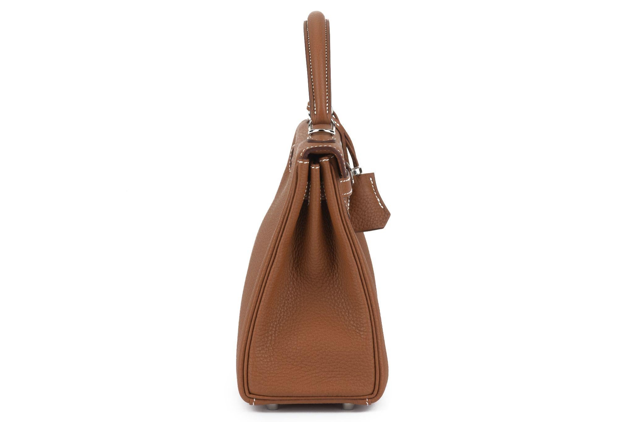 Hermes New Kelly 25 Gold Togo Palladium Damen im Angebot