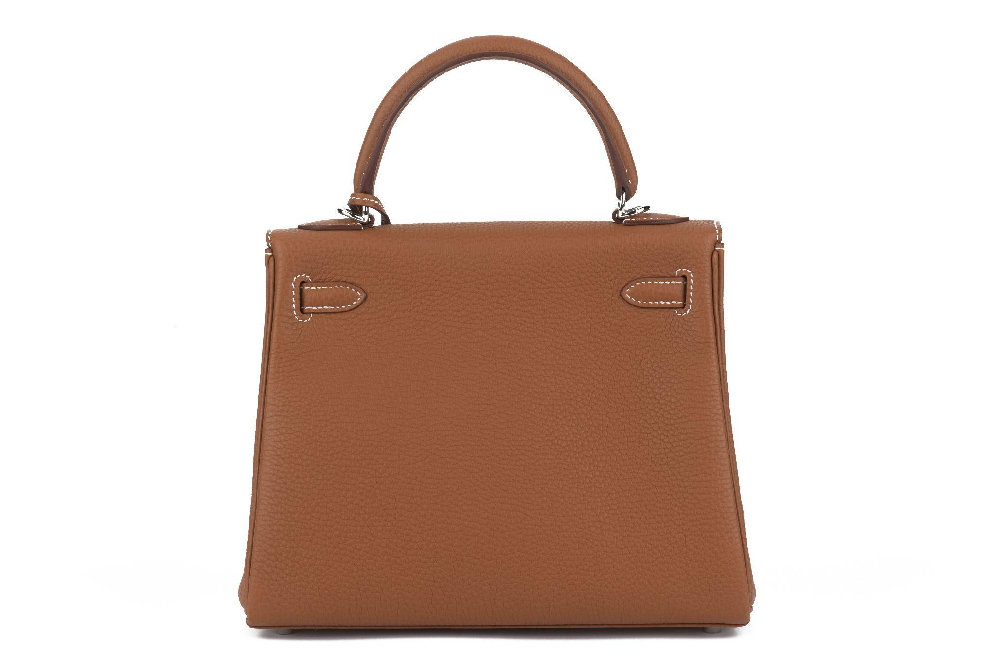 Hermes New Kelly 25 Gold Togo Palladium im Angebot 1