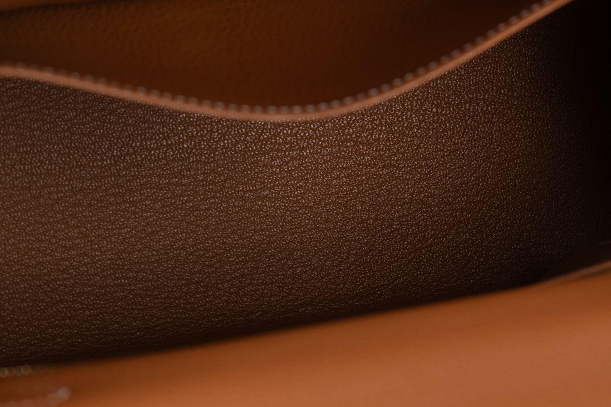 Hermès  Neu Kelly 25 Retournè Gold Togo im Angebot 8