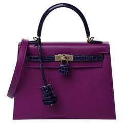 Hermes So Kelly 26 One Shoulder Bag Taurillon Clemence Iris Purple