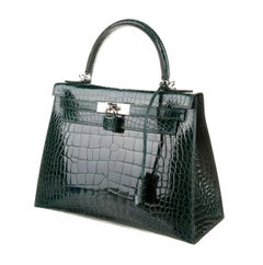 Hermes NEW Kelly 28 Green Alligator Exotic Top Handle Shoulder Bag in Box
