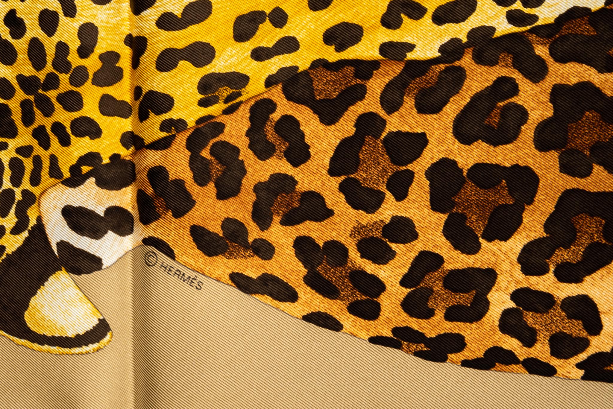 Pañuelo de seda Hermès New Lazy Leopardess 2