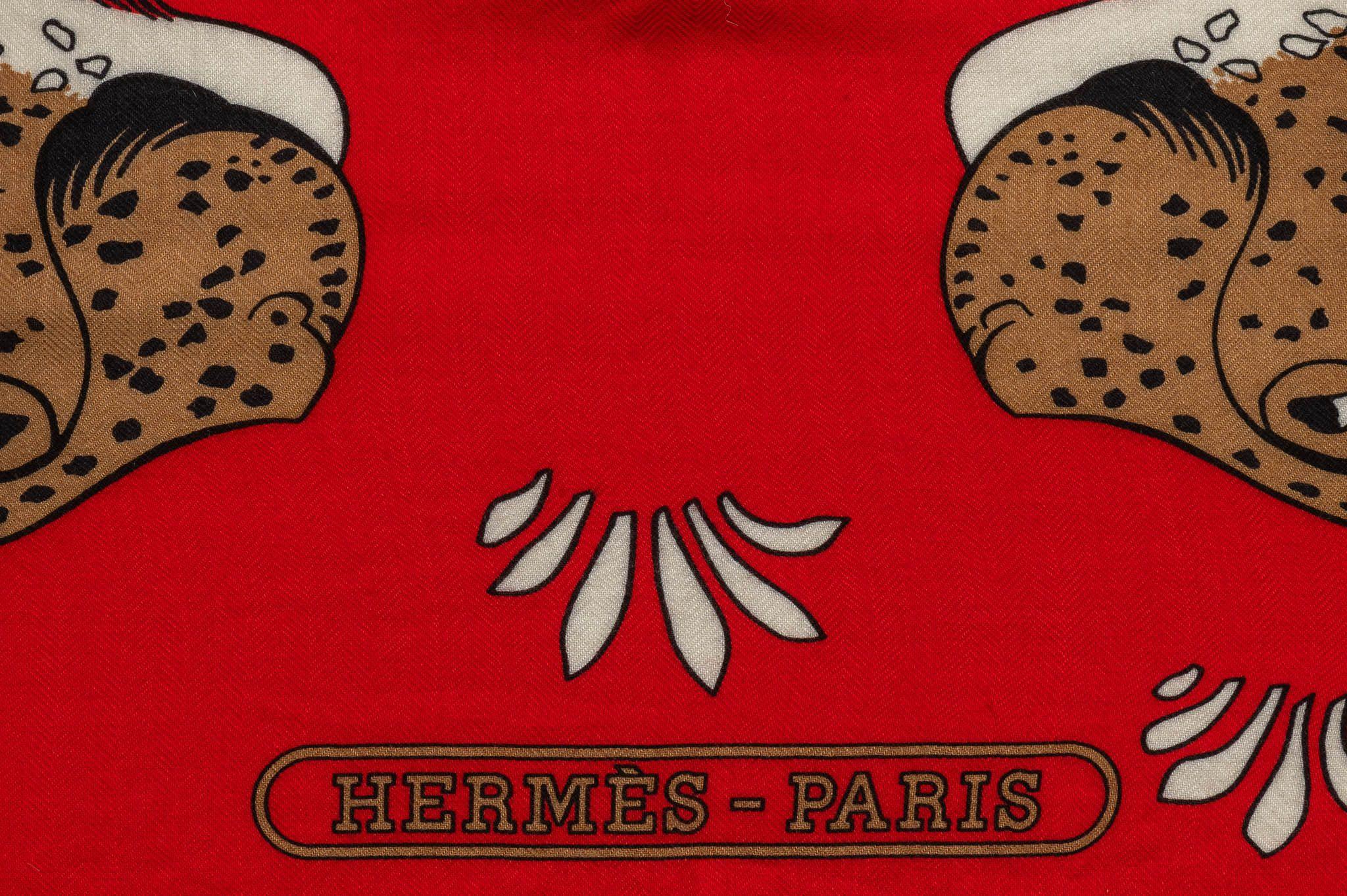 Hermès New Les Leopards Châle en cachemire en vente 2