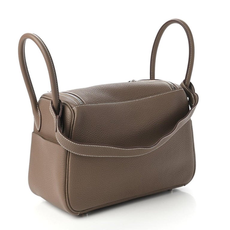 HERMES NEW Lindy 26 Taupe Etoupe Leather Palladium Top Handle Shoulder Tote  Bag For Sale at 1stDibs