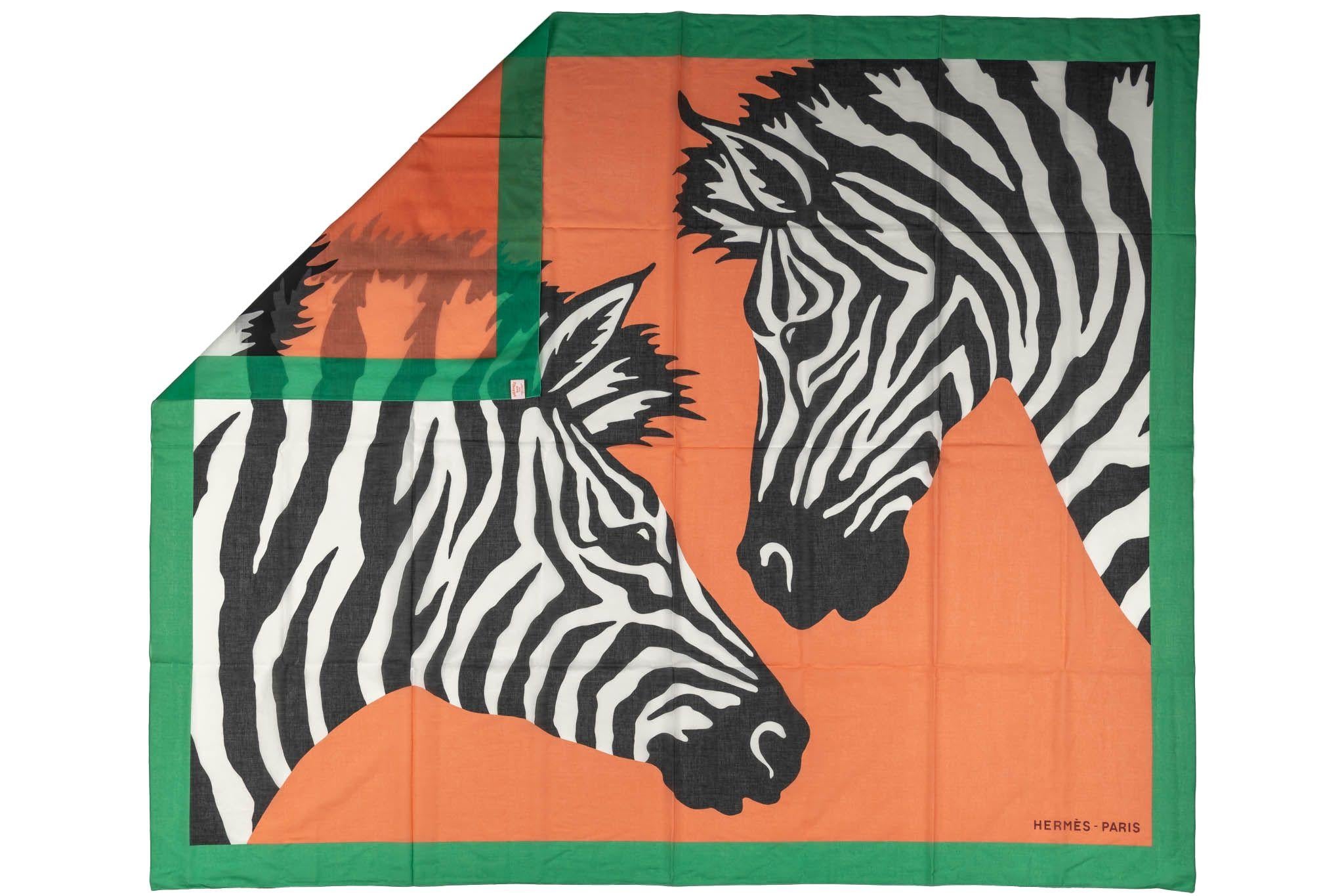 Hermès brandneuer Zebra-Baumwoll-Strandsarong/Schal, entworfen von Alice Shirley. Kommt mit Originalverpackung.