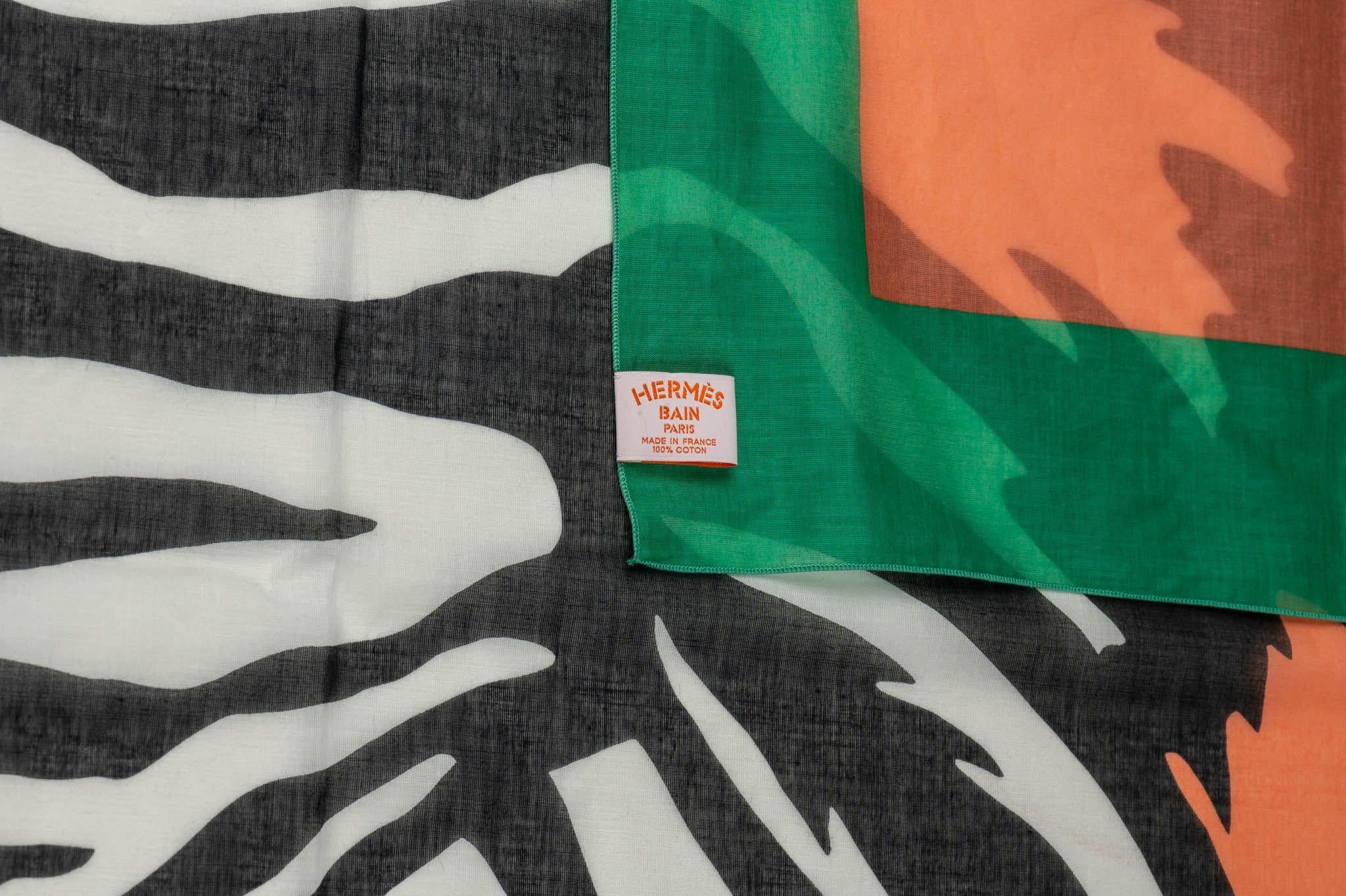 Hermès New Orange Zebra Sarong-Schal im Angebot 1