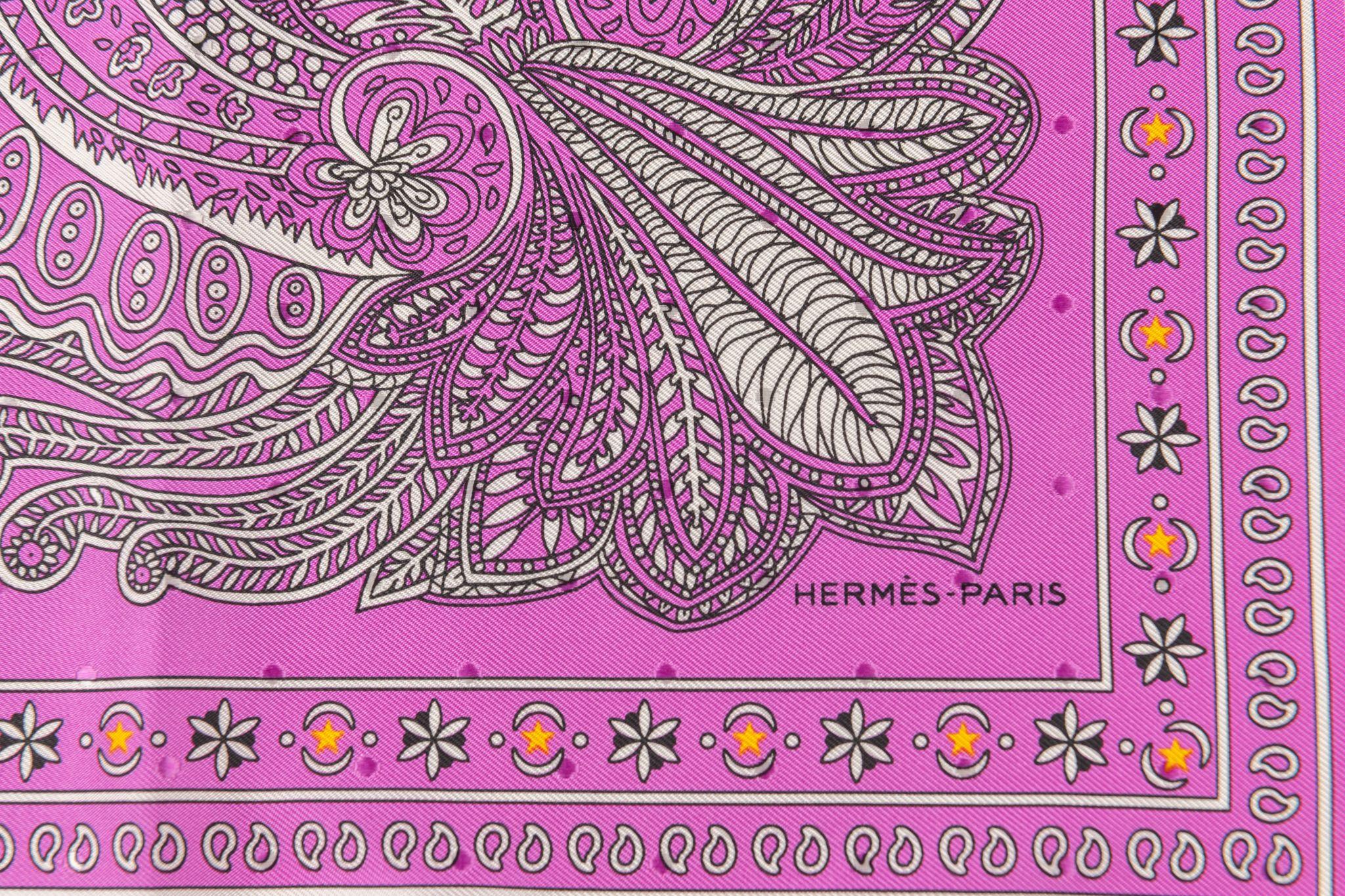 Hermès New Pink Bandana Small Scarf For Sale 1